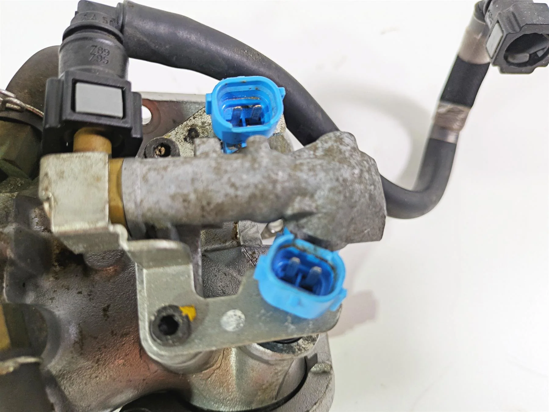 2008 Kawasaki VN1600 Vulcan Nomad Throttle Body Fuel Injection 16163-1126 - Image 6