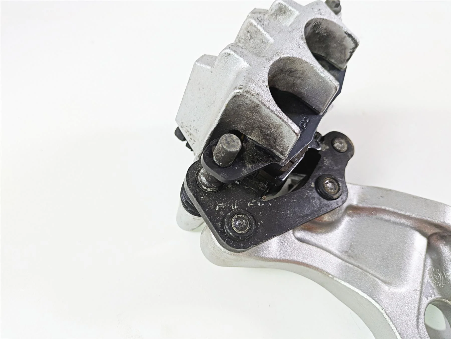 2008 Kawasaki VN1600 Vulcan Nomad Tokico Rear Brake Caliper 43080-5098-GN - Image 12
