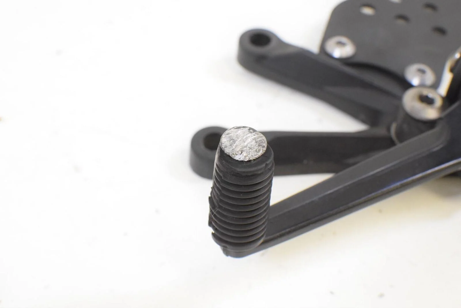2008 Kawasaki ZX10R ZX10 Ninja Left Rider Fornt Footpeg Foot Peg 35063-0226-18R - Image 5