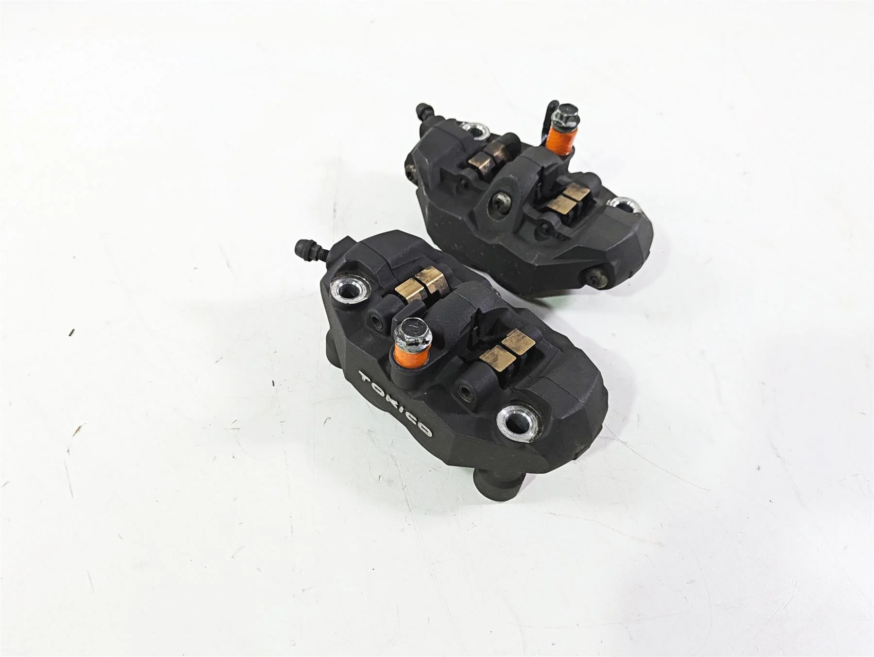 2008 Suzuki GSXR600 Front Brake Caliper Set Tokico 59100-41G30-999 - Image 9