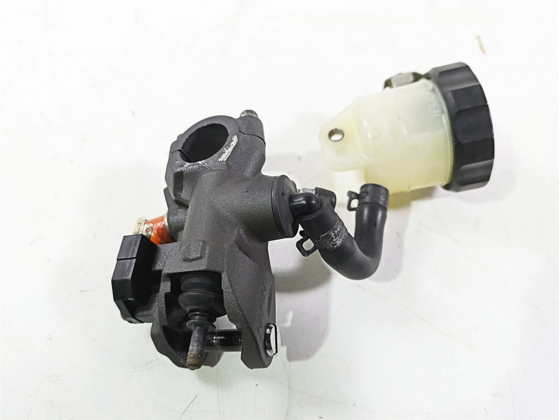2008 Suzuki GSXR600 Front Radial Brake Master Cylinder 11/16 Nissin 59600-47H00 - Image 9