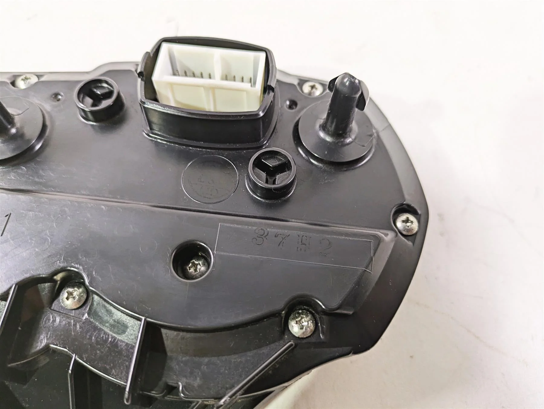 2008 Suzuki GSXR600 Gauges Speedometer Instrument Cluster 14K Only 34120-37H20 - Image 12