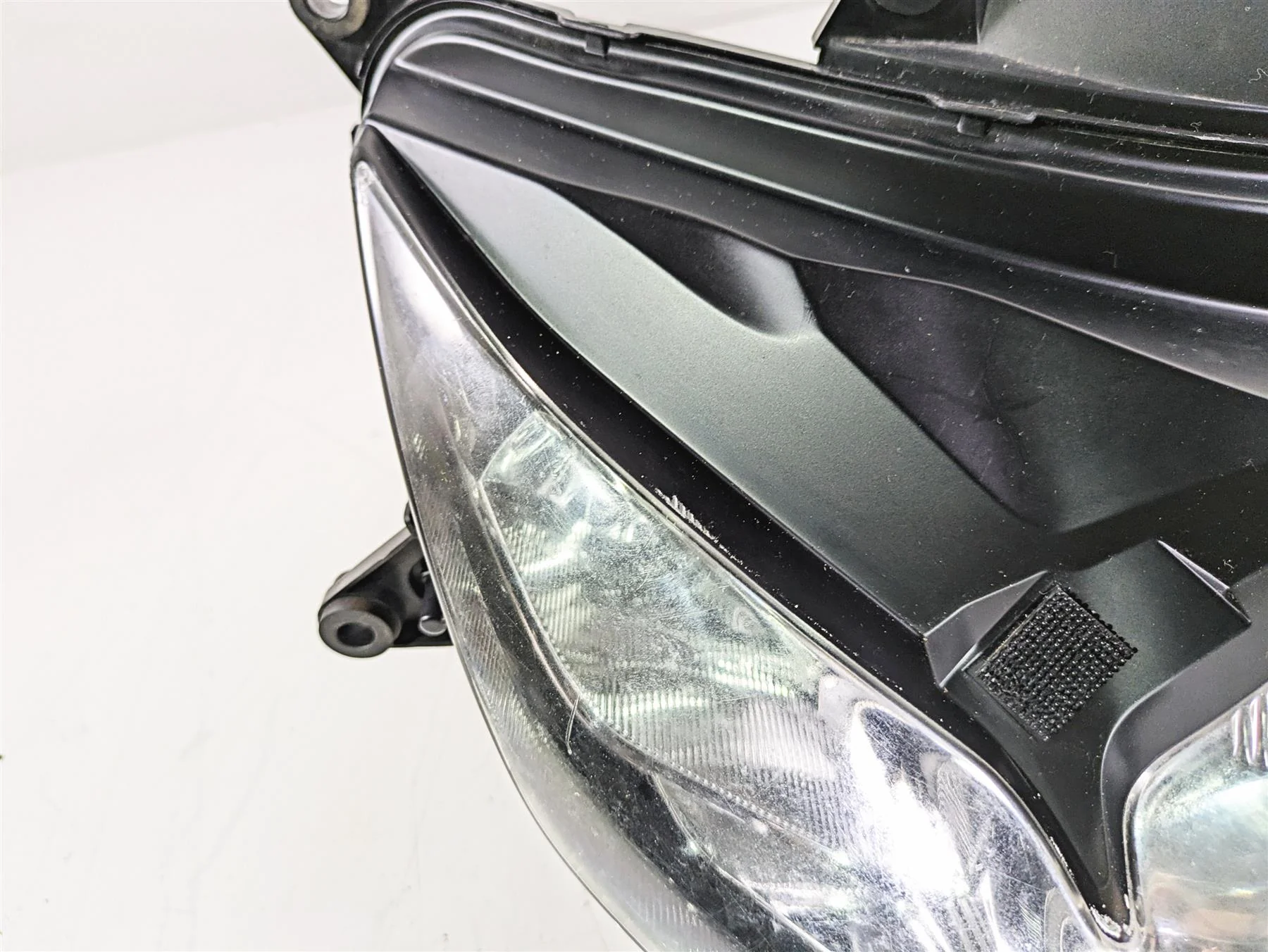 2008 Suzuki GSXR600 Headlight Head Light Lamp 35100-37H30-999 35100-37H32-999 - Image 8