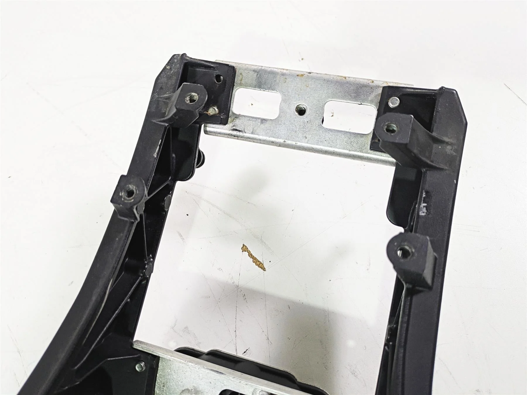 2008 Suzuki GSXR600 Straight Rear Subframe Sub Frame 41211-37H00-YUG - Image 12