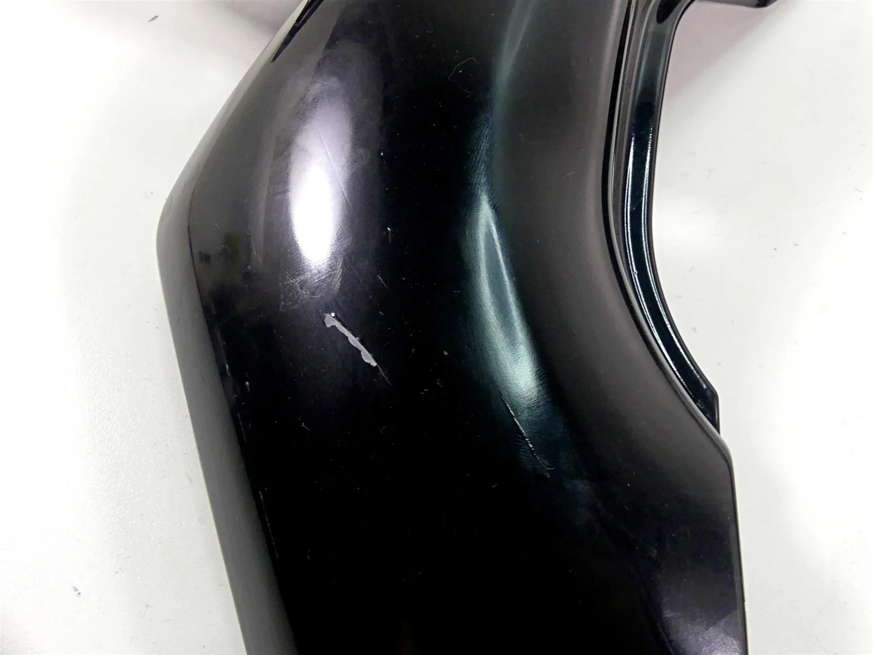 2008 Suzuki M109R VZR1800 Between Leg Side Cover Fairing Set 47211-48G00 - Image 6