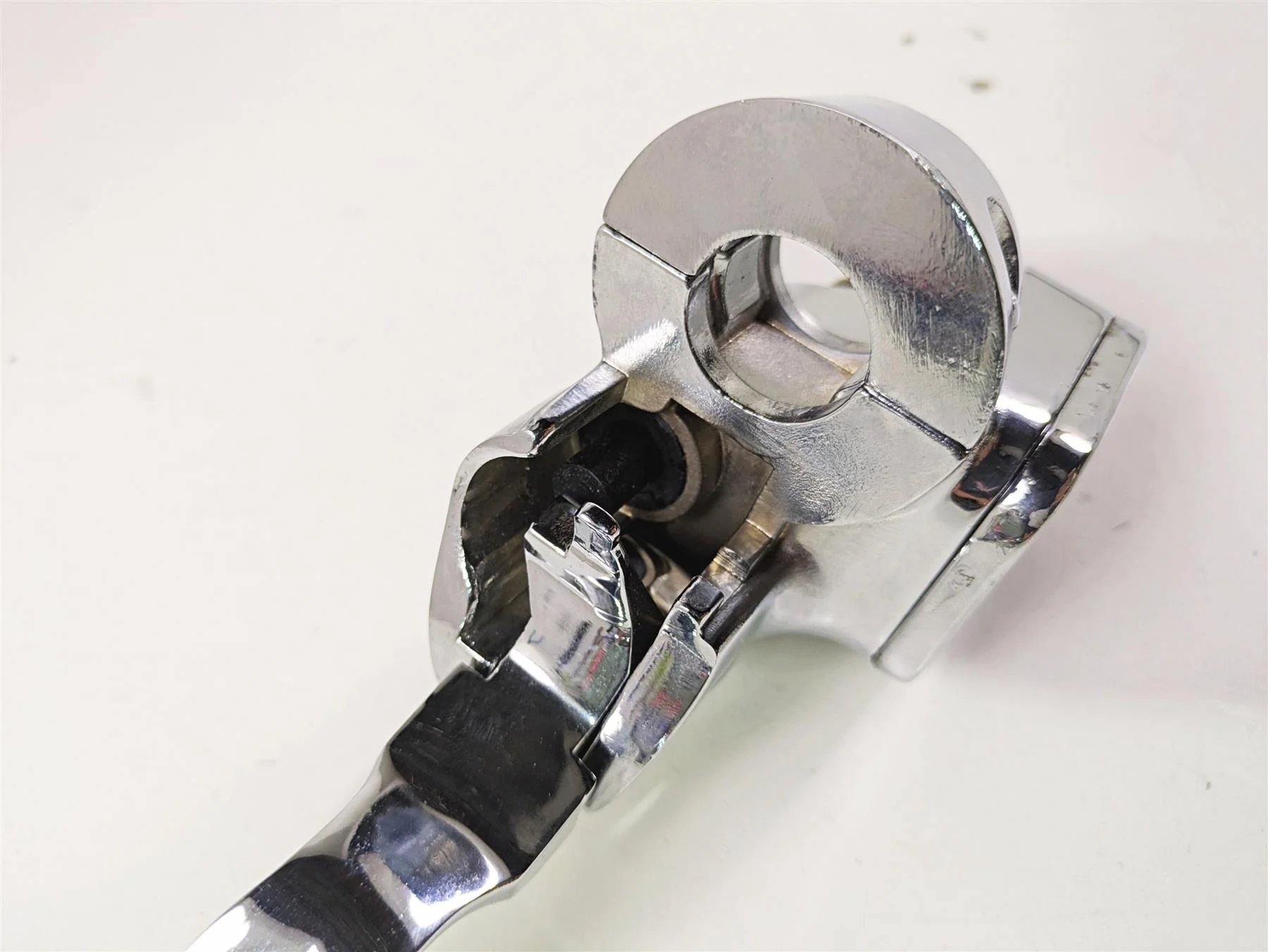 2008 Ultima Motorcycles Fat Bastard Front Master Cylinder & Lever in Chrome - Image 5