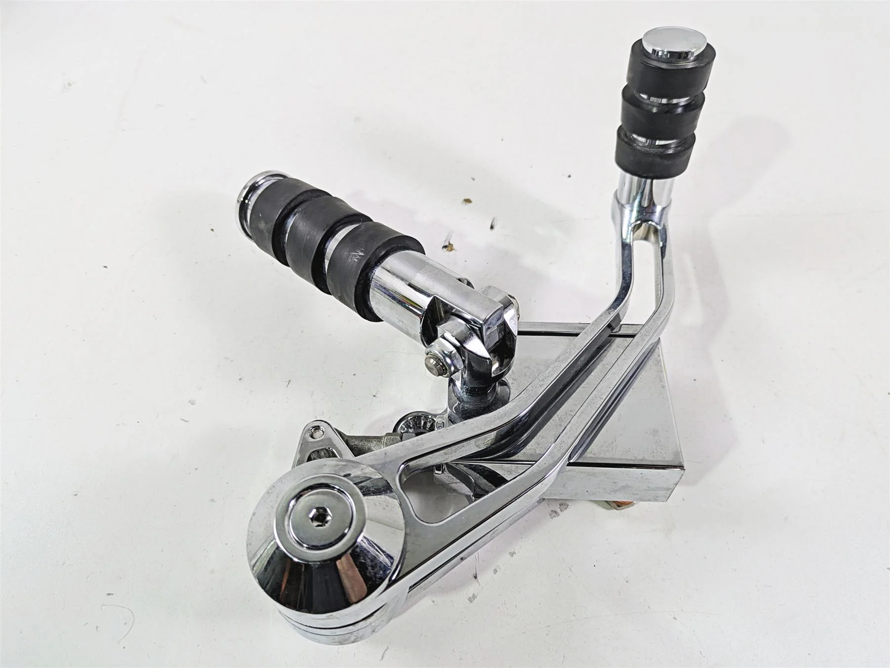 2008 Ultima Motorcycles Fat Bastard Left Right Forward Foot Control Peg Set - Image 9