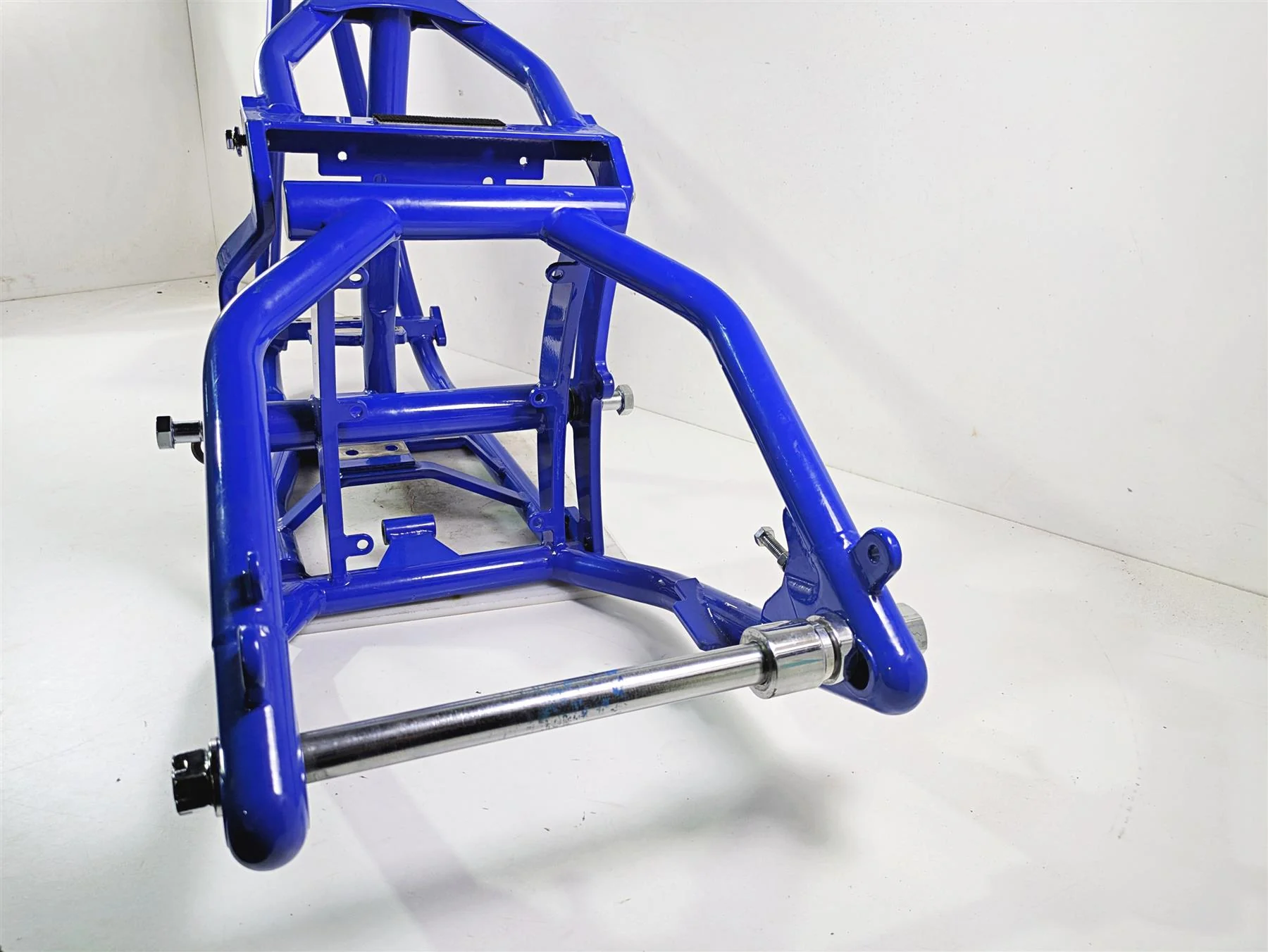 2008 Ultima Motorcycles Fat Bastard Straight Blue Main Frame Swingarm Set With Manufacturers Statement Of Origin - Image 9