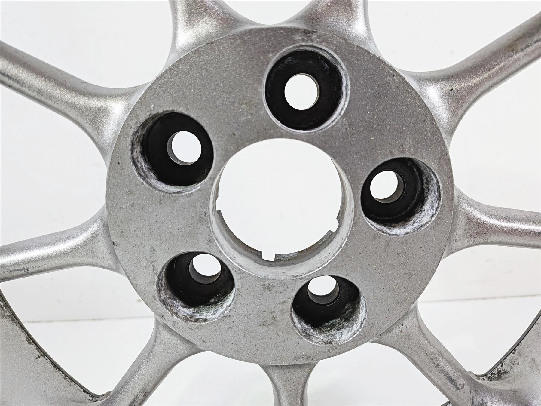 2008 Yamaha XV1900 Roadliner S Rear Belt Pulley Sprocket 70T 4WM-25470-10-00 - Image 5