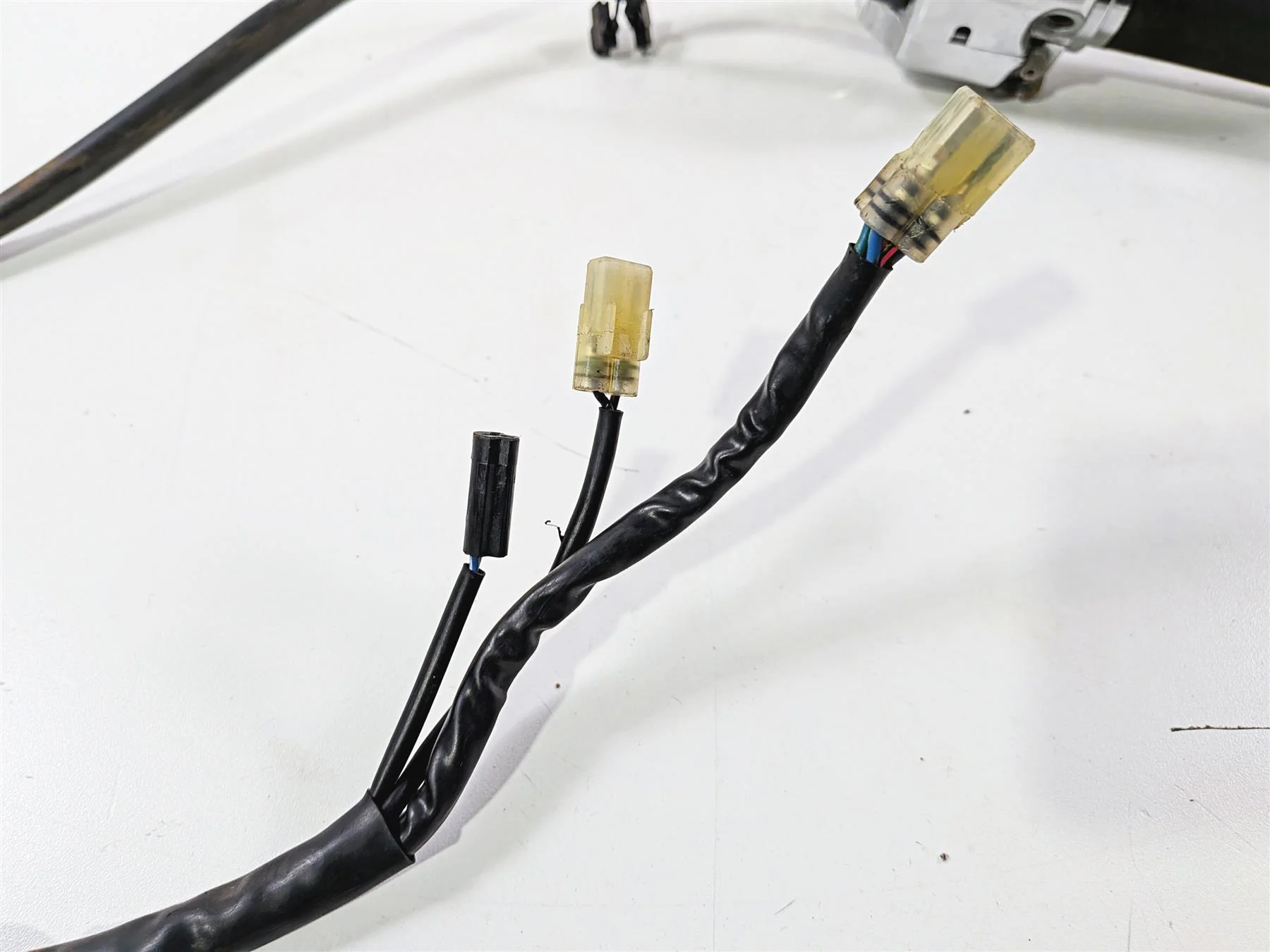 2008 Yamaha XV1900 Roadliner S Right Hand Control Switch 1D7-83973-00-00 - Image 8