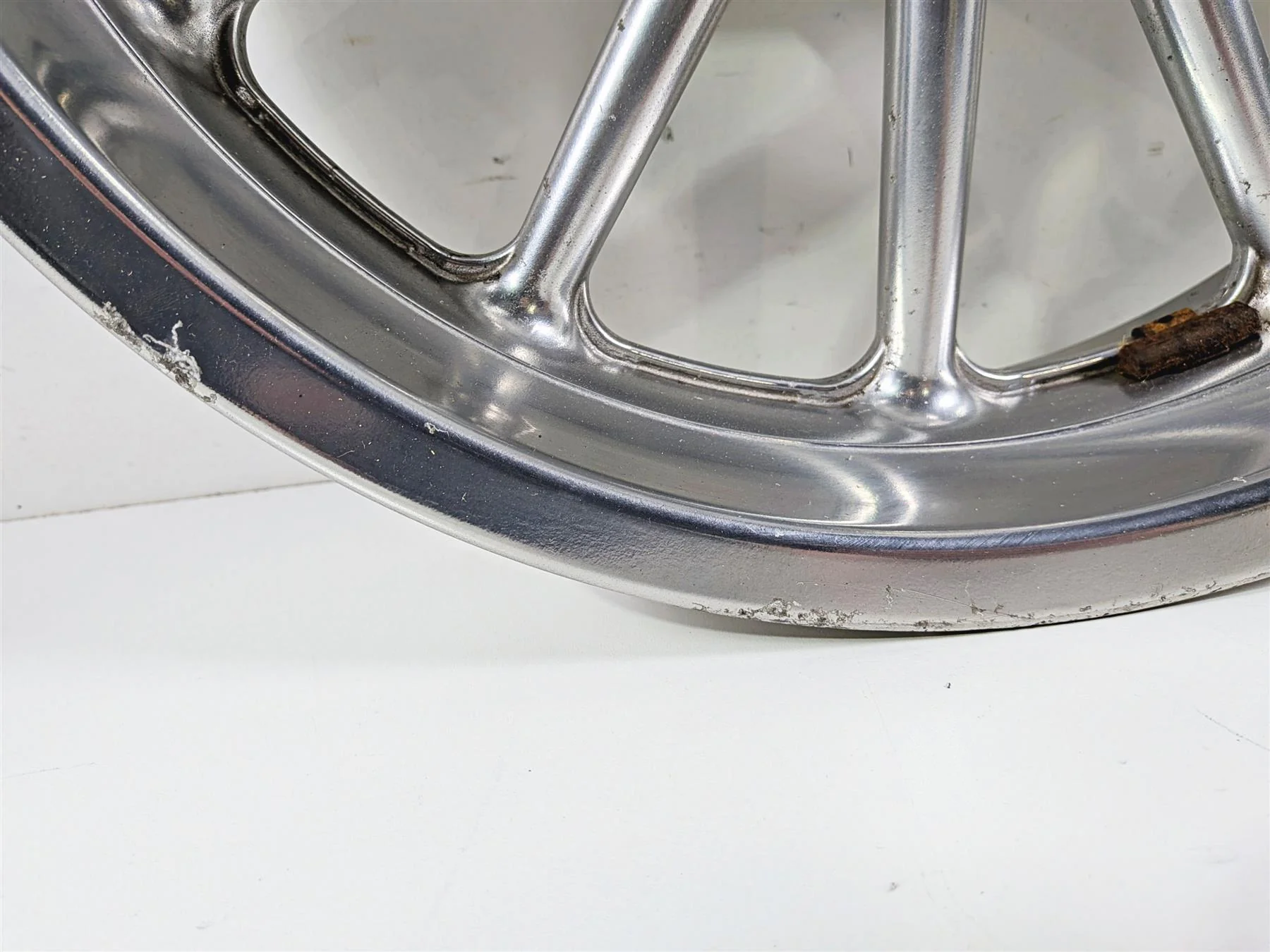 2008 Yamaha XV1900 Roadliner S Straight 18x4 Front Wheel Rim 1D7-25168-10-P0 - Image 6