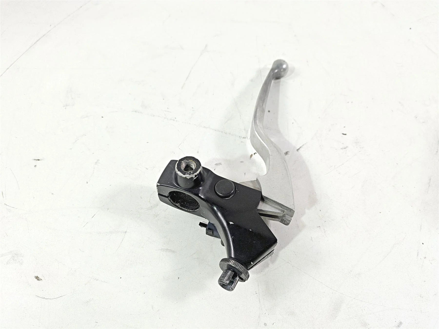 2008 Yamaha XVS1300 V-Star Tourer Clutch Perch & Lever 5BN-82911-20-00 - Image 2