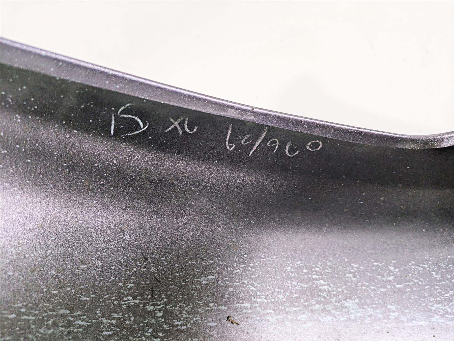 2008 Yamaha XVS1300 V-Star Tourer Front Fender 3D8-Y2151-00 3D8-W2151-01 - Image 11