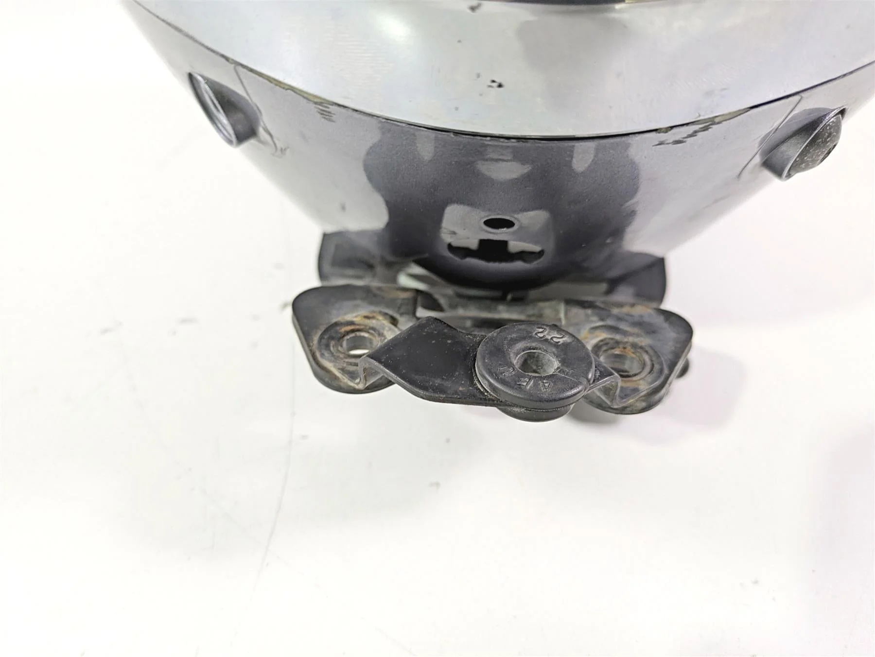 2008 Yamaha XVS1300 V-Star Tourer Headlight Head Light Lamp 3D8-84320-00-00 - Image 7