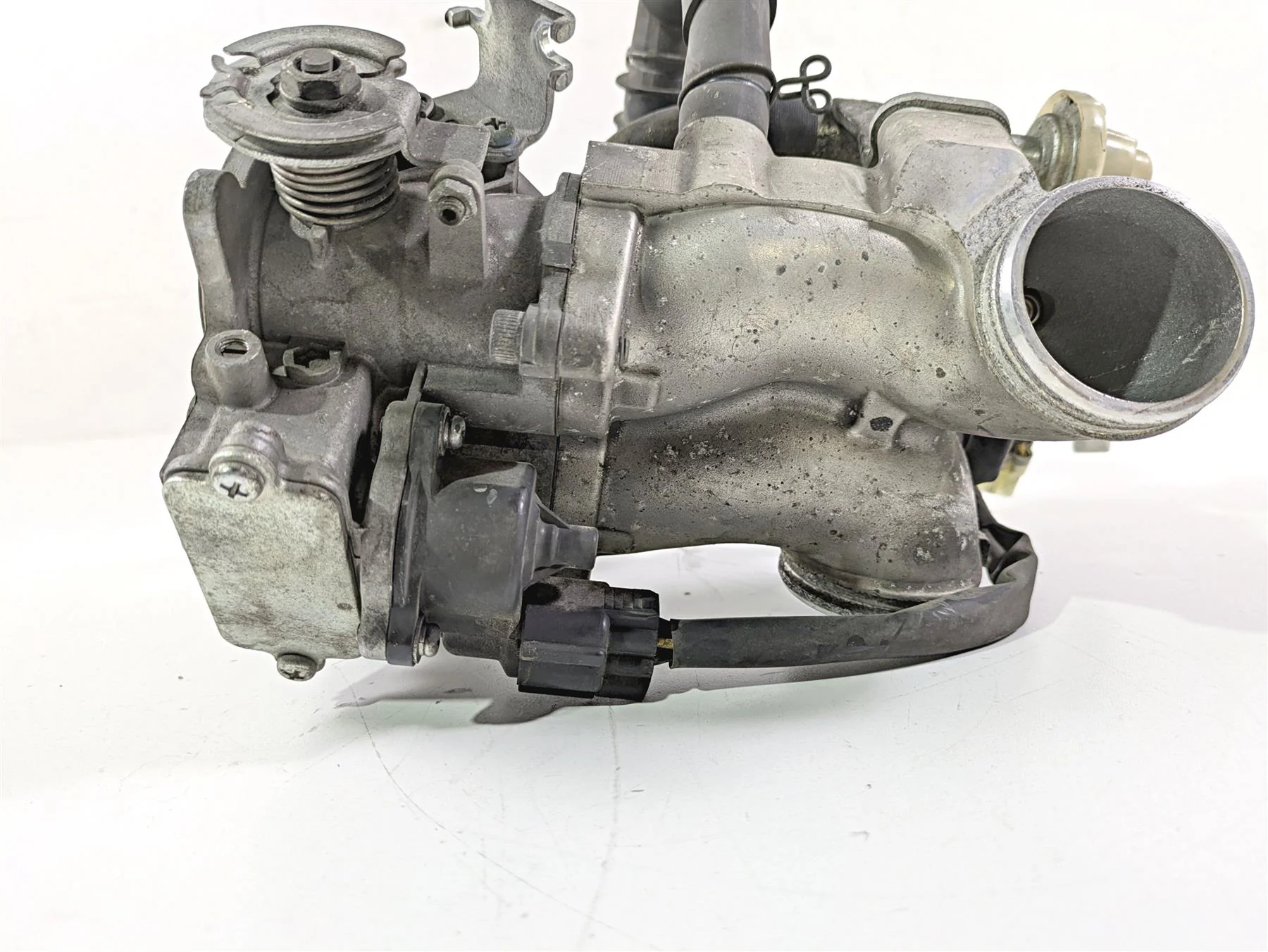 2008 Yamaha XVS1300 V-Star Tourer Mikuni Throttle Body Set 3D8-13590-30-00 - Image 8