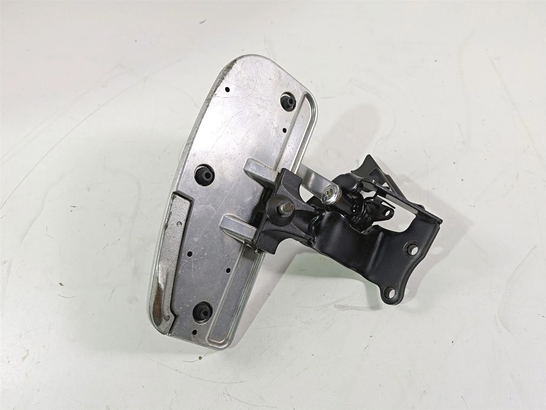 2008 Yamaha XVS1300 V-Star Tourer Right Floorboard Brake Pedal 3D8-27420-00-00 - Image 9