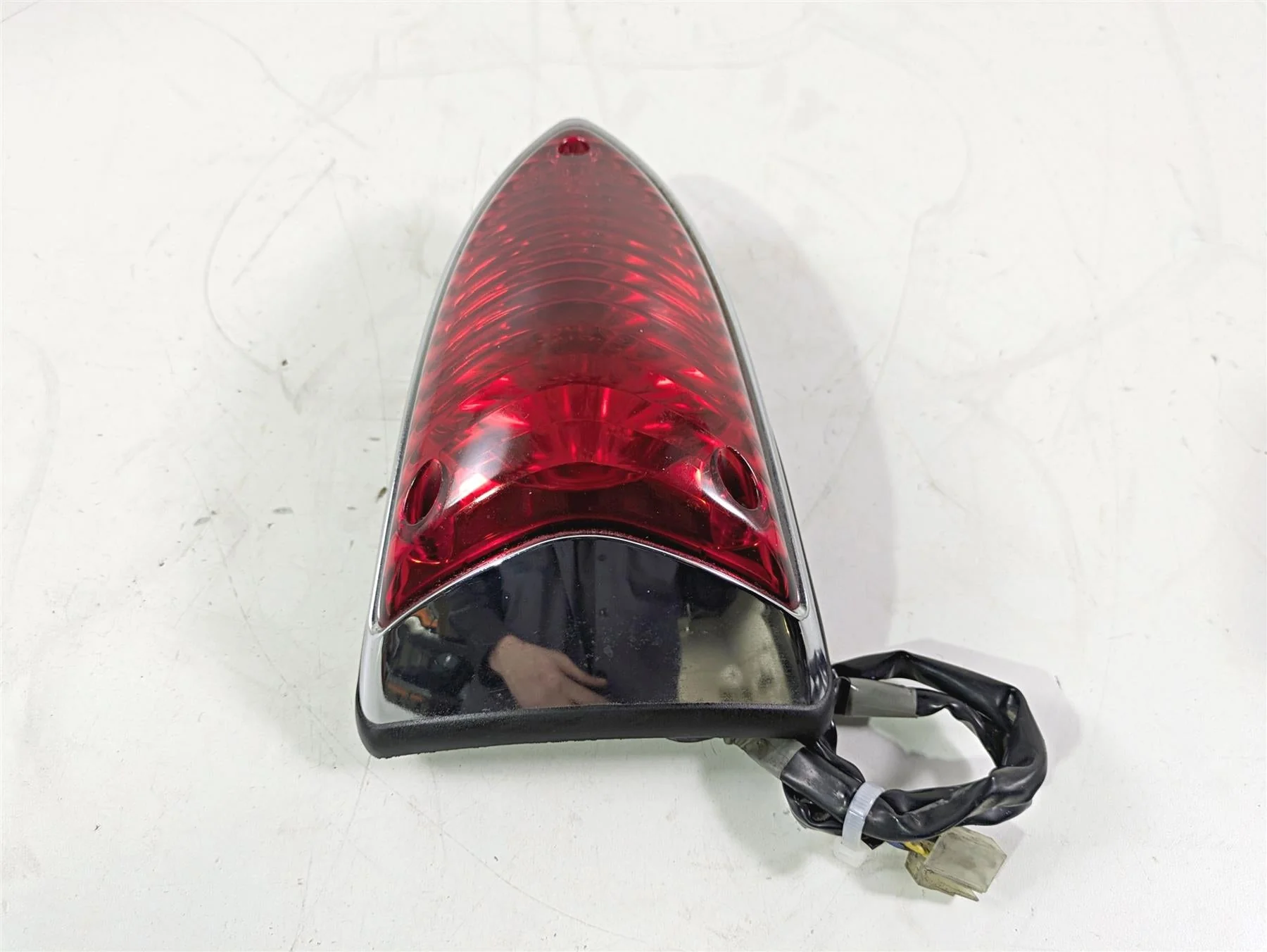 2008 Yamaha XVS1300 V-Star Tourer Taillight Tail Light Lamp Lens 3D8-84700-00-00 - Image 3