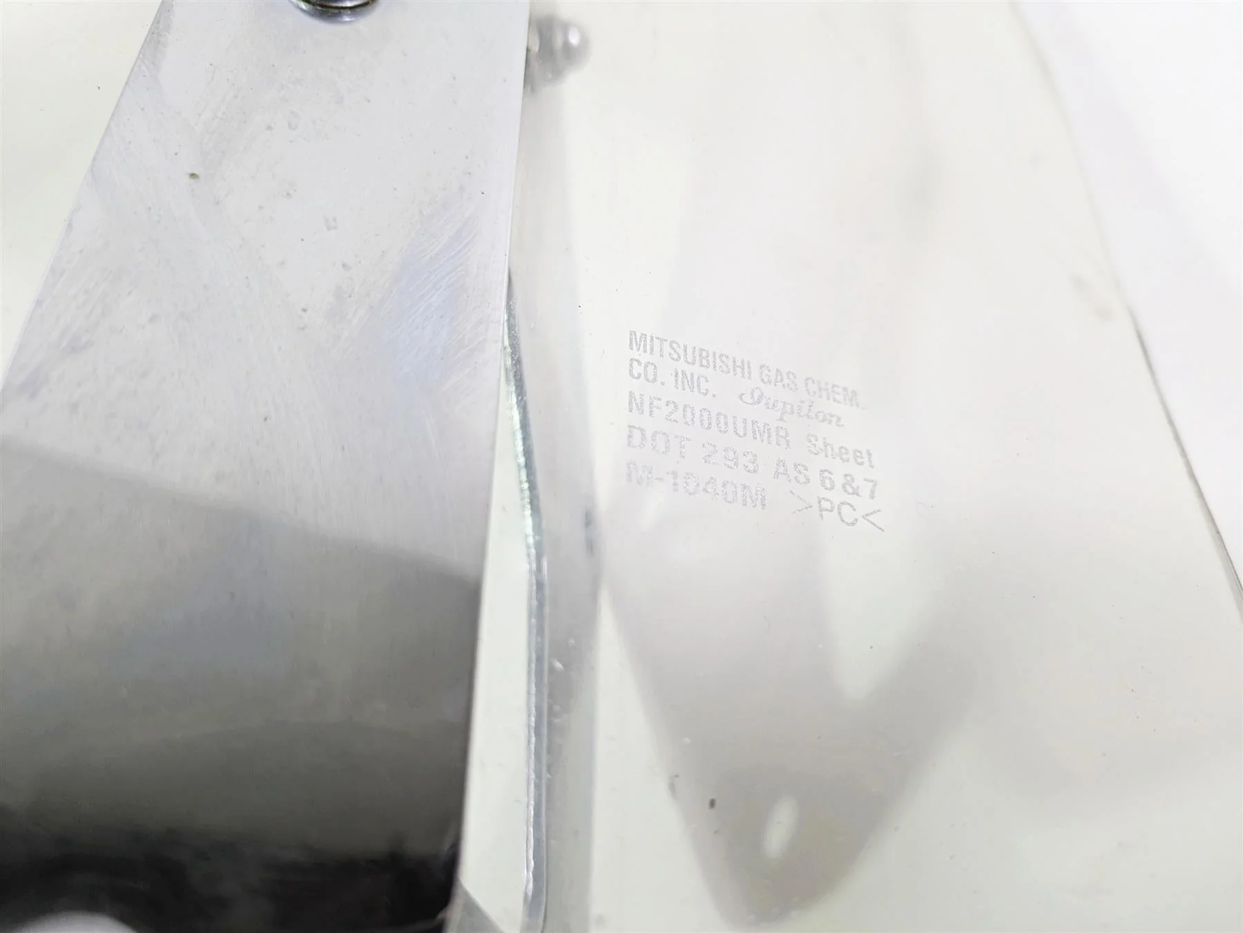 2008 Yamaha XVS1300 V-Star Tourer Wind Shield Screen & Mounts 3D8-F83H0-V0-00 - Image 6