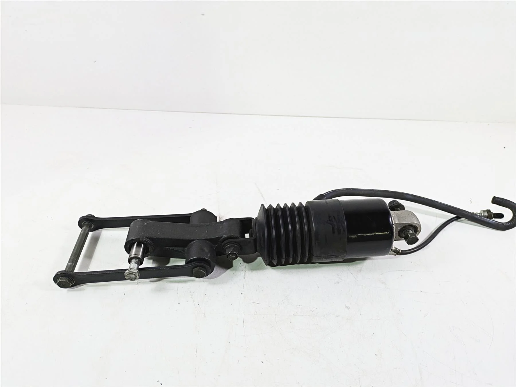 2008 Yamaha XVZ1300 Royal Star Rear Suspension Shock & Linkage 4XY-22210-10-00 - Image 3