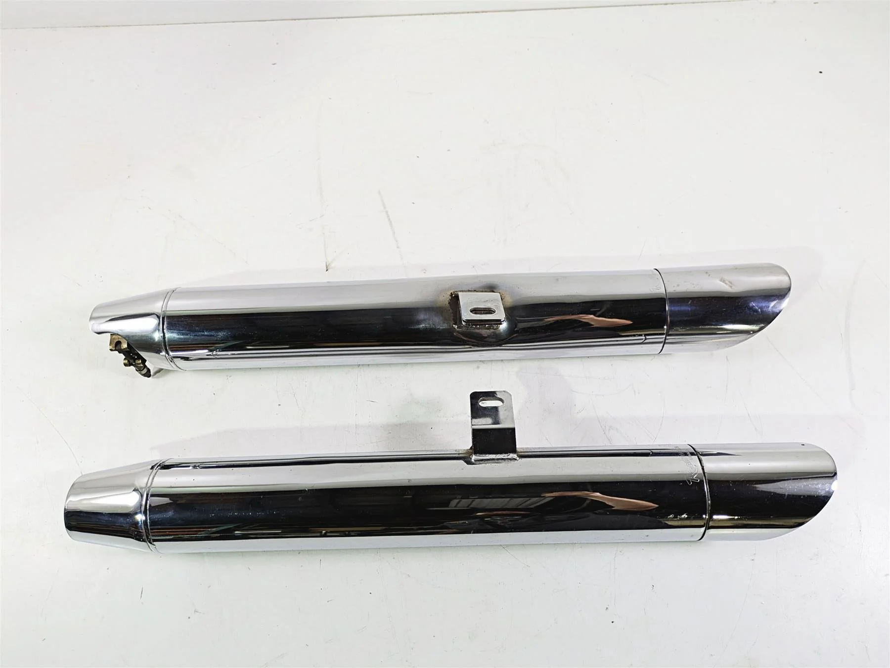 2008 Yamaha XVZ1300 Royal Star Roadhouse Slip On Exhaust Muffler Set -READ - Image 3