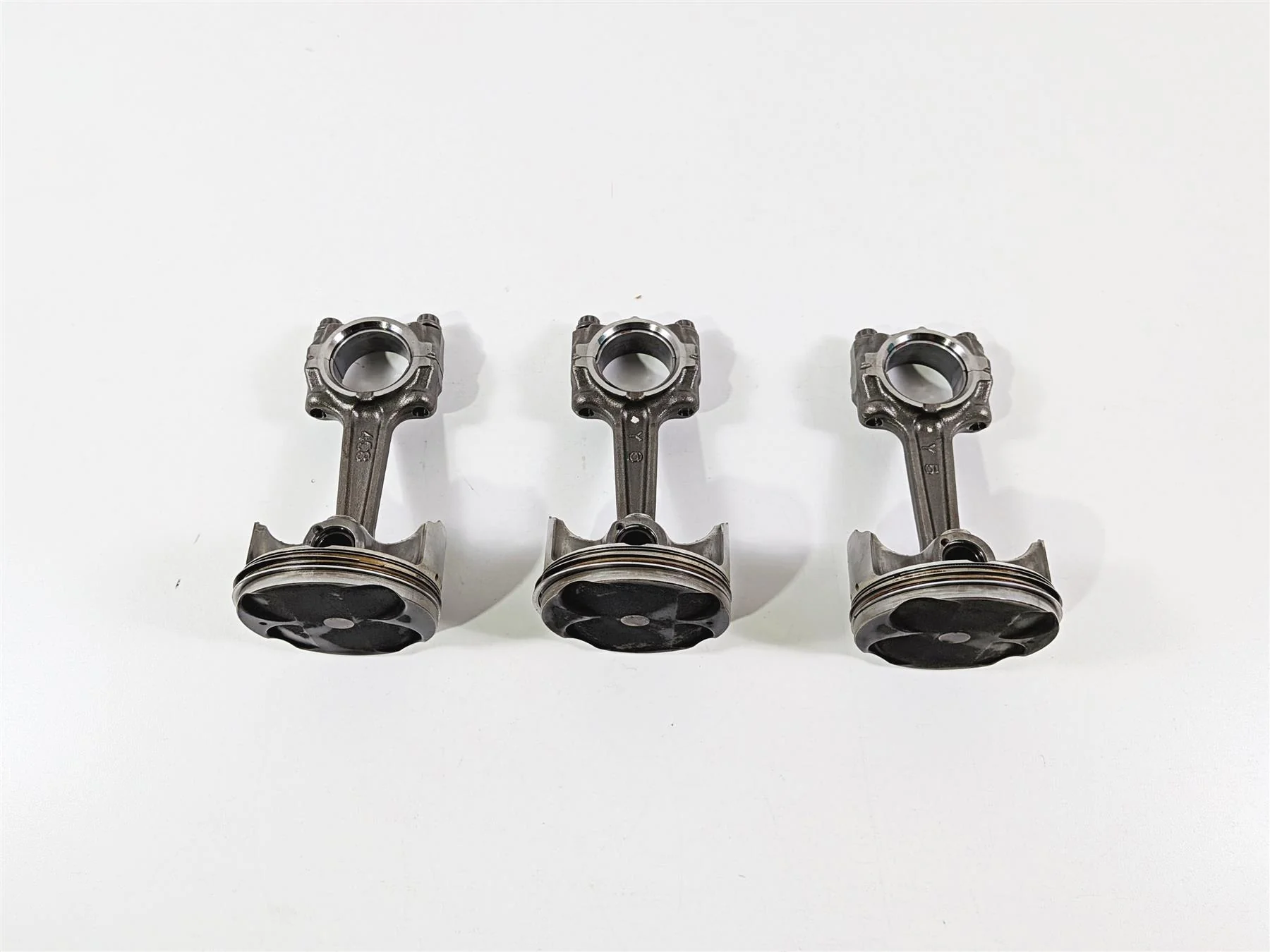 2008 Yamaha YZF R1 RN19 3 Piston & Rod Set 4C8-11650-00-00 14B-11650-00-00