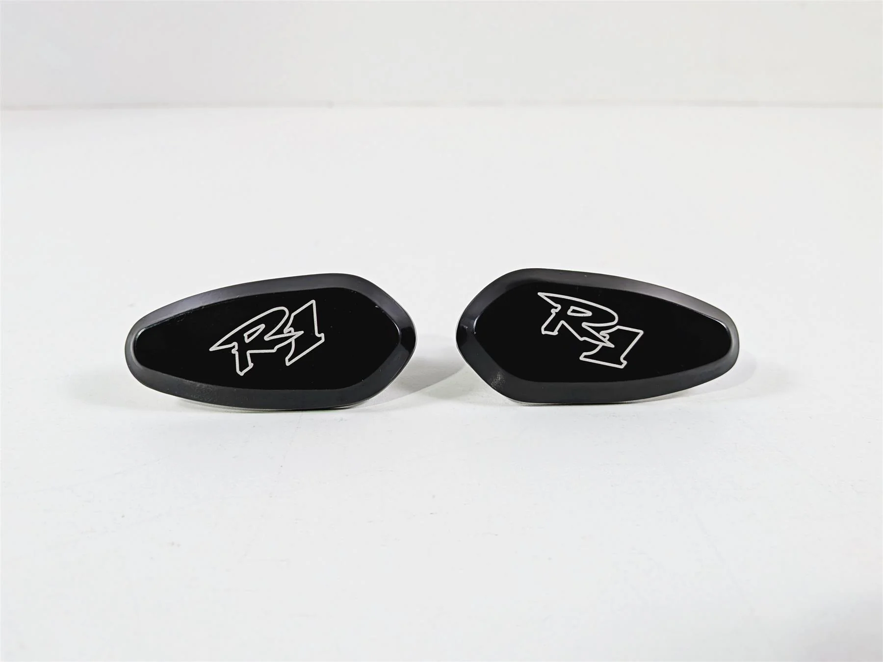 2008 Yamaha YZF R1 RN19 Aftermarket Black Mirror Delete Caps - Image 2