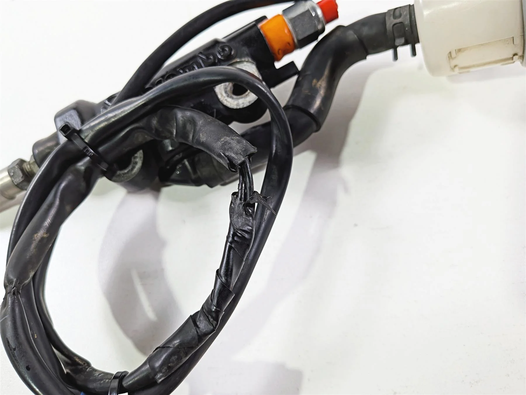 2008 Yamaha YZF R1 RN19 Brembo Rear Brake Master Cylinder 4C8-2583V-00-00 - Image 11