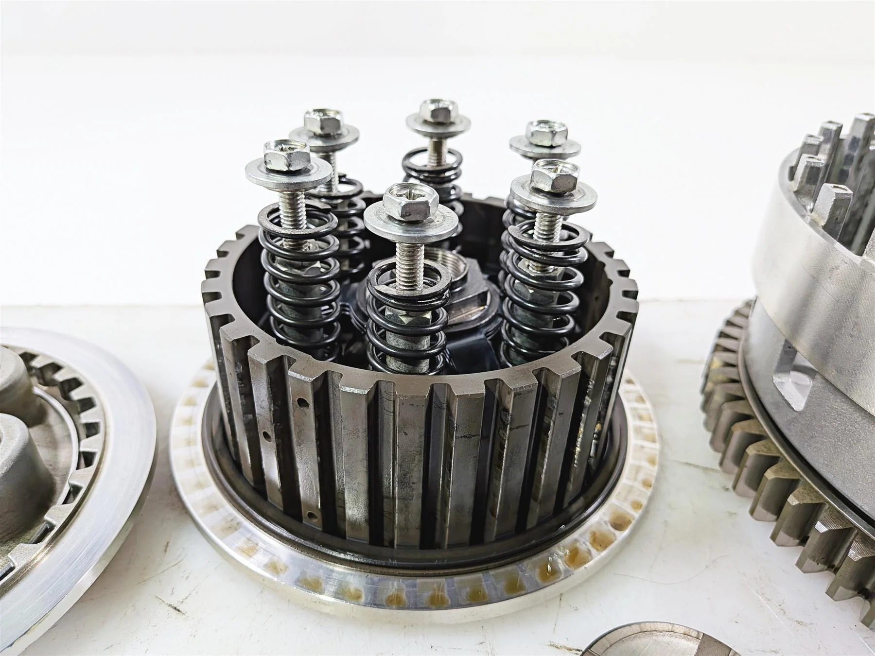 2008 Yamaha YZF R1 RN19 Clutch Basket & Friction Disc Set 4C8-16150-00-00 - Image 5
