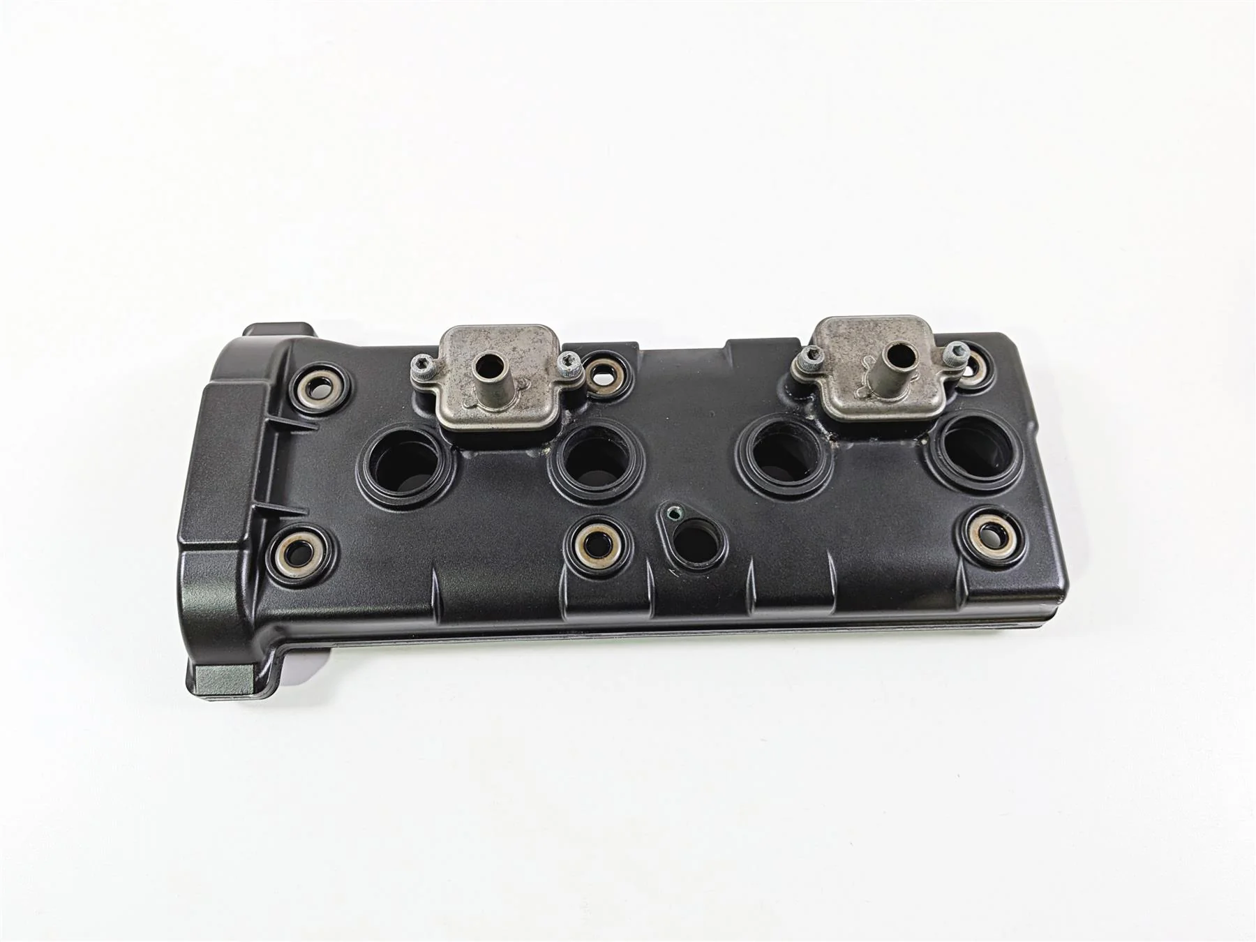 2008 Yamaha YZF R1 RN19 Cylinderhead Cylinder Head Valve Cover 4C8-11181-00-00 - Image 2
