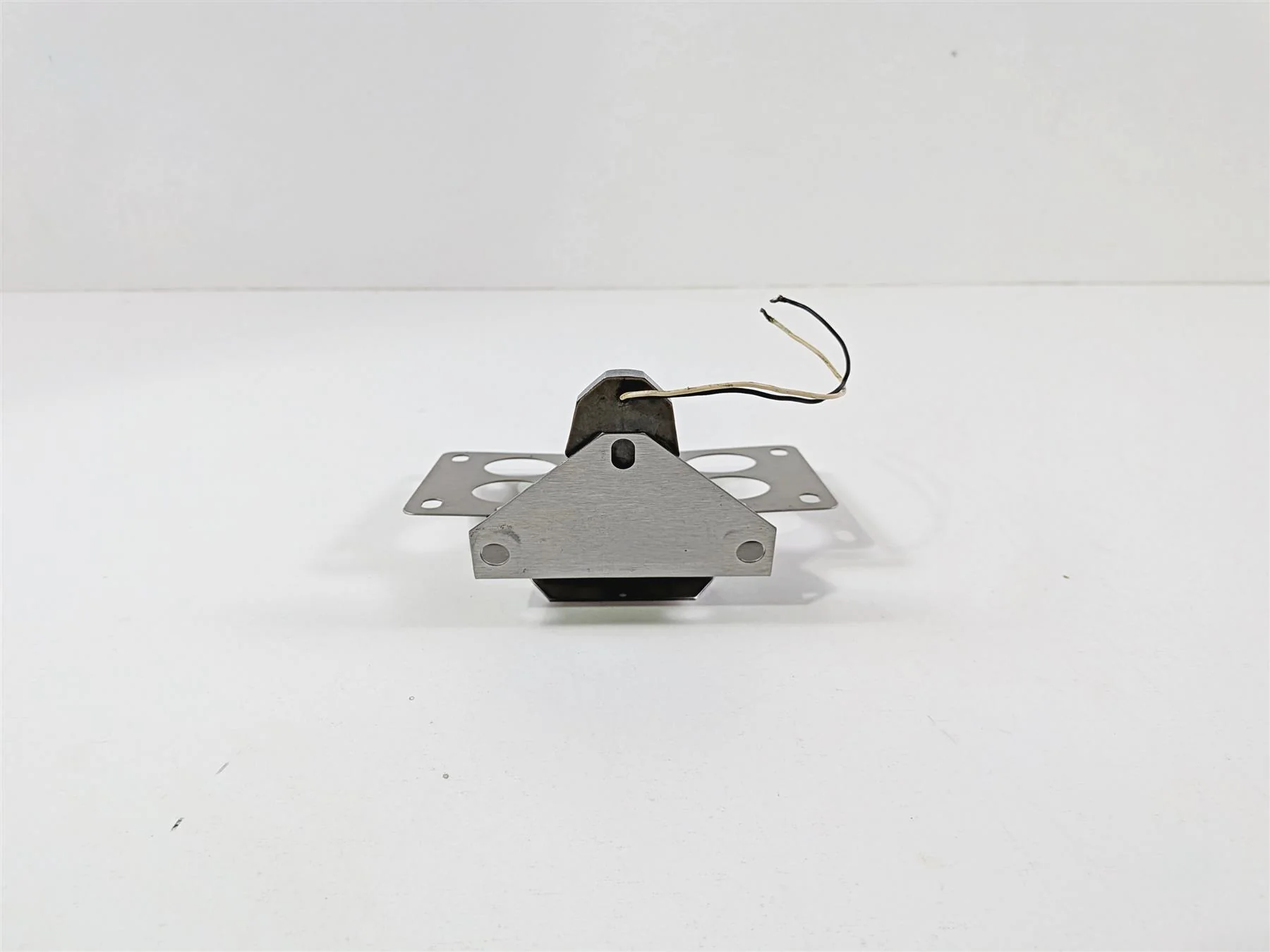 2008 Yamaha YZF R1 RN19 Fender Eliminator Short License Palte Holder & Light - Image 4