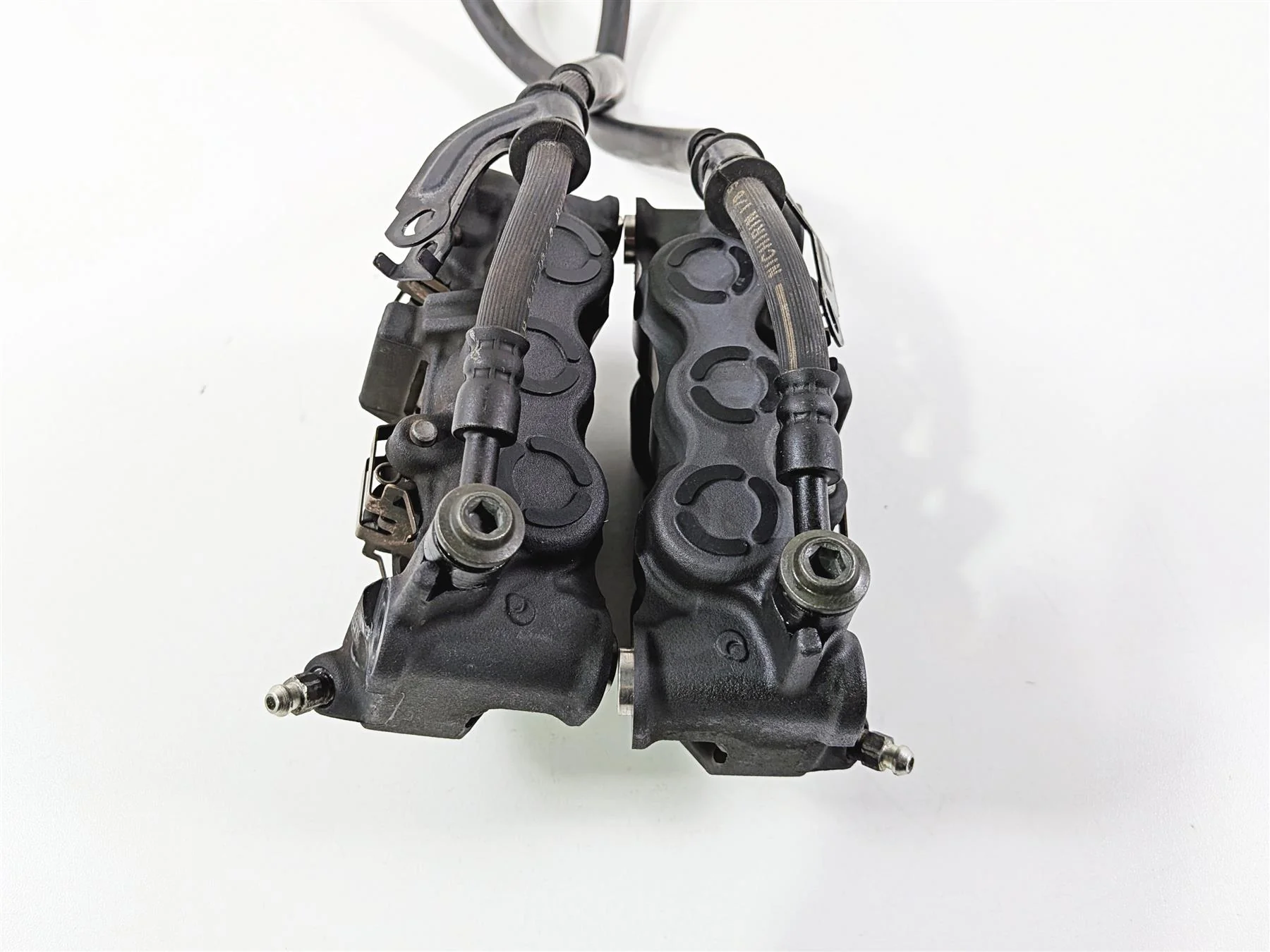 2008 Yamaha YZF R1 RN19 Front Brake Caliper Set 6 Piston & Lines 4C8-2580T-01-00 - Image 7