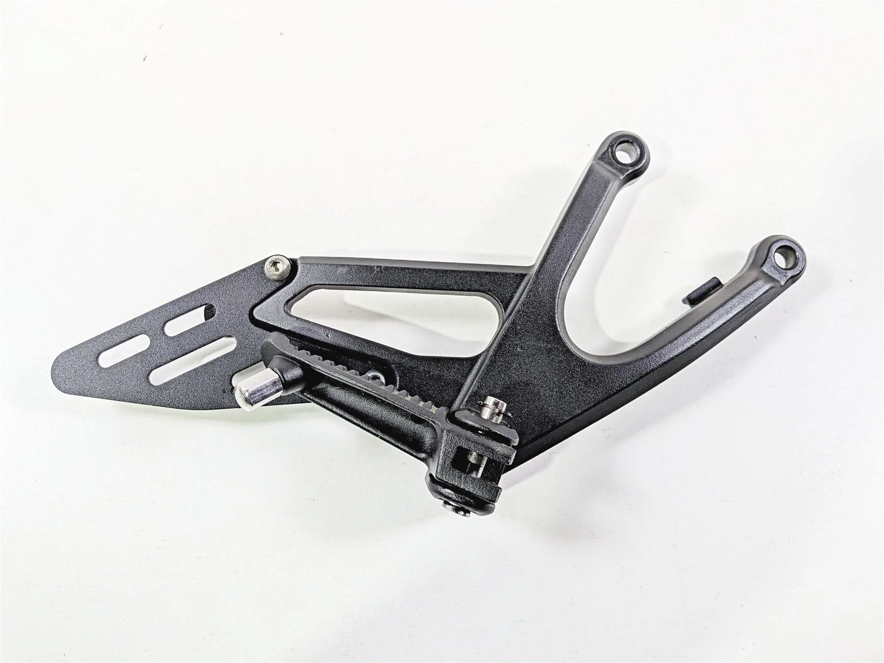 2008 Yamaha YZF R1 RN19 Front Right Foot Peg & Brake Pedal 4C8-27443-00-00 - Image 10