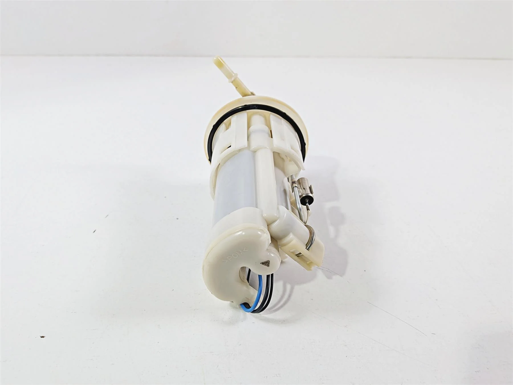 2008 Yamaha YZF R1 RN19 Fuel Gas Petrol Pump - Tested 4C8-13907-00-00 4C8-13907-04-00 - Image 5