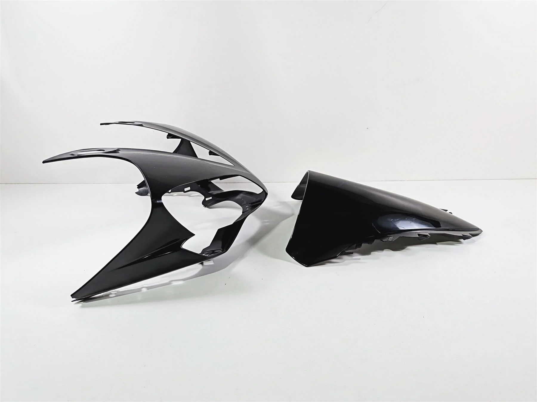 2008 Yamaha YZF R1 RN19 Headlight Fairing Cowl Nose Cover Black 4C8-2835G-00 - Image 3
