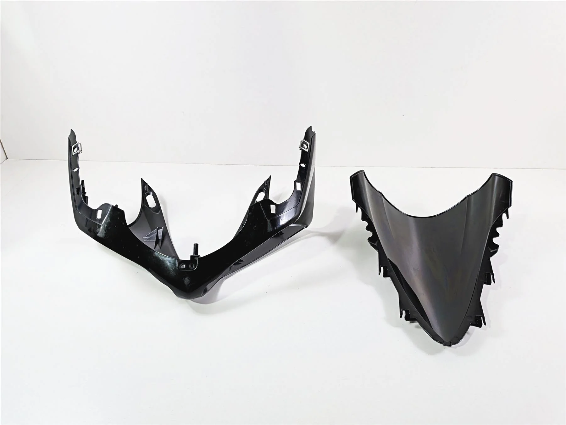2008 Yamaha YZF R1 RN19 Headlight Fairing Cowl Nose Cover Black 4C8-2835G-00 - Image 6