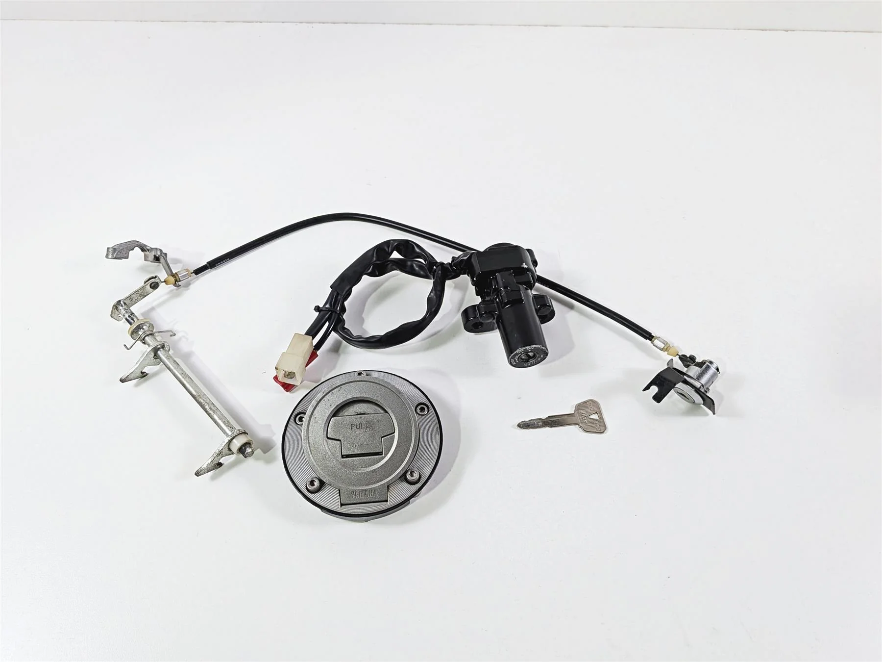 2008 Yamaha YZF R1 RN19 Ignition Switch Key Lock Gas Cap Seat Set 4C8-82501-10