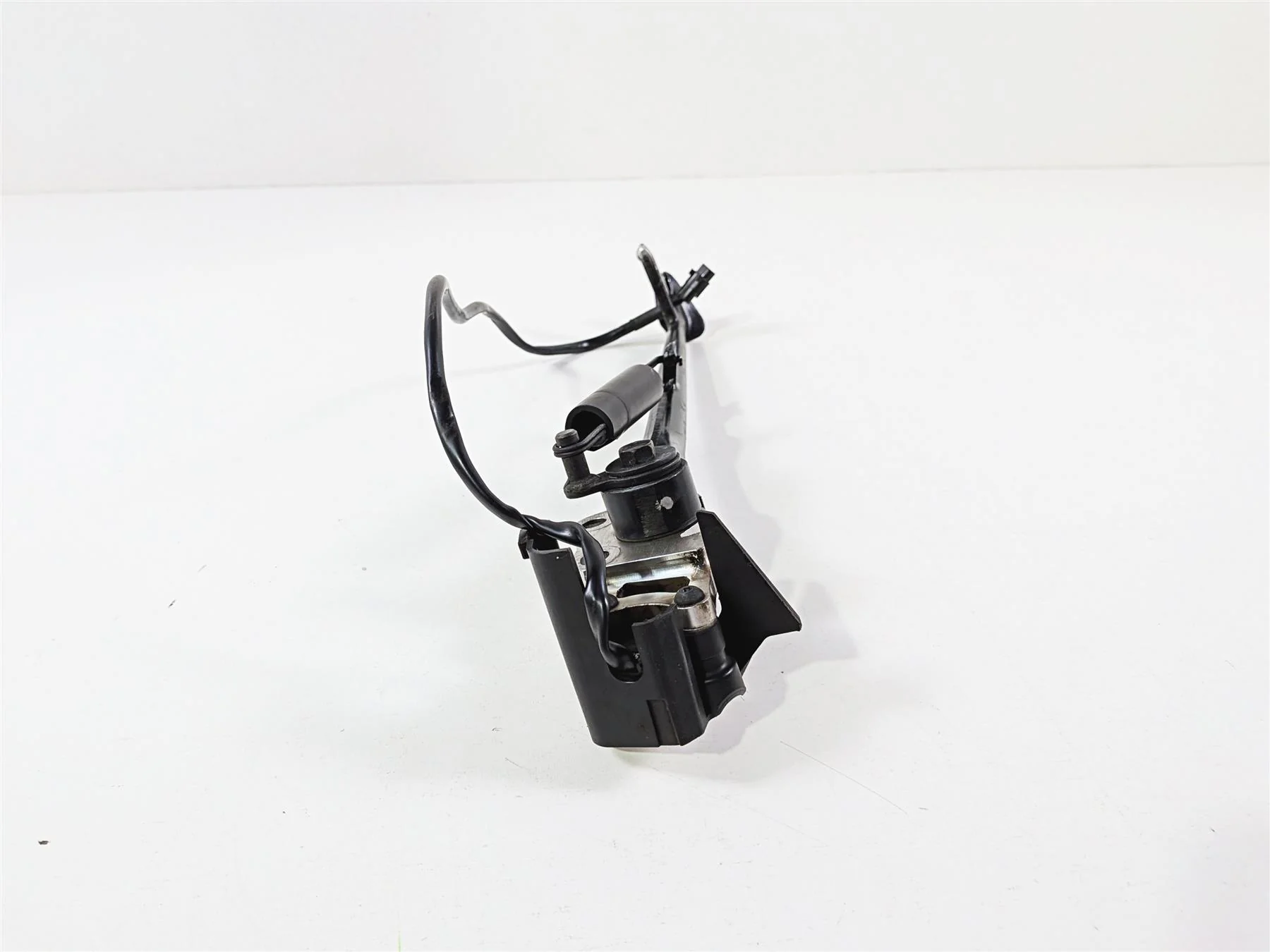 2008 Yamaha YZF R1 RN19 Nice Side Kickstand Stand & Safety Switch 5VY-27311-01 - Image 3