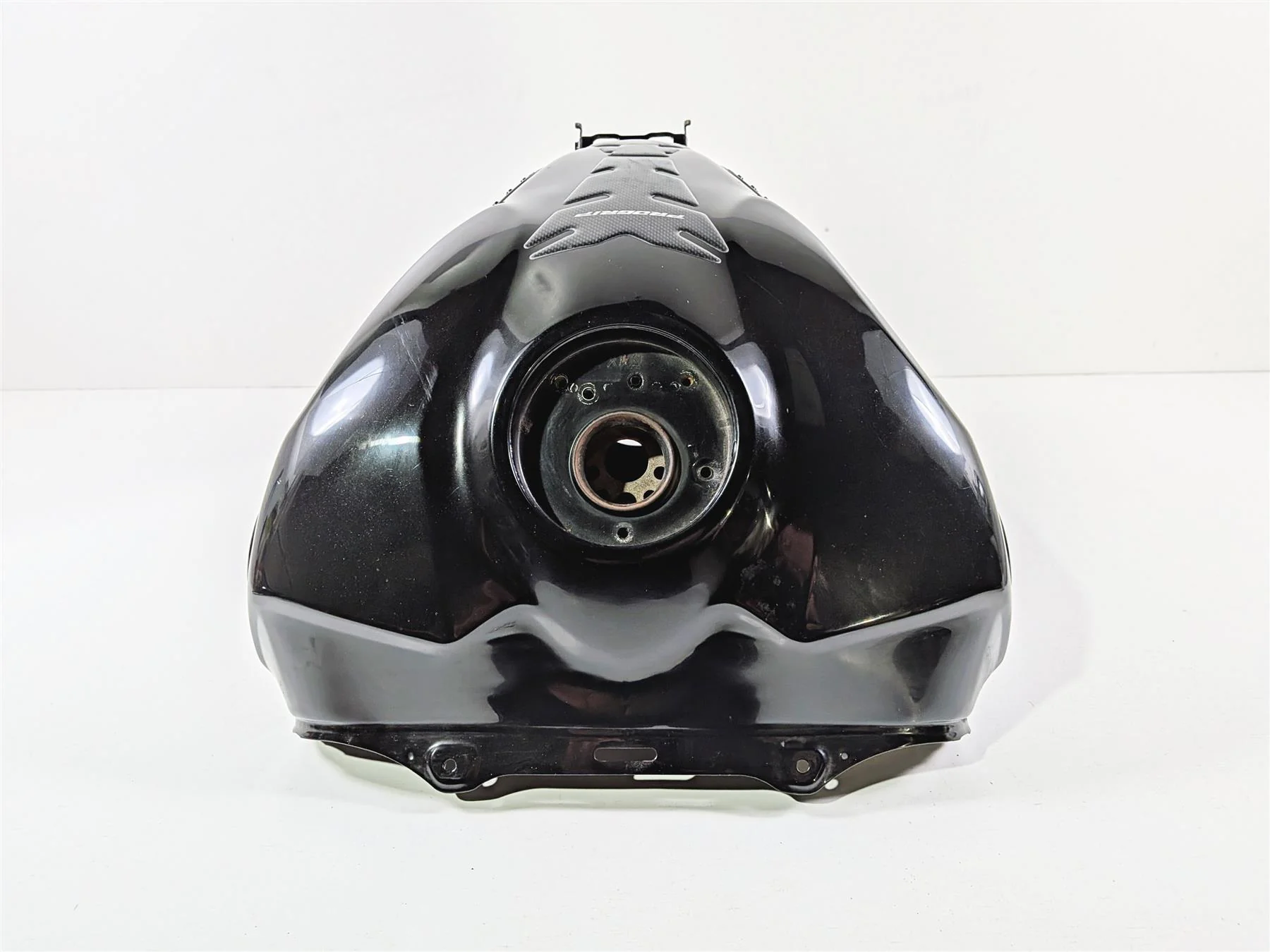 2008 Yamaha YZF R1 RN19 Oem Fuel Gas Petrol Tank -Dent On Left Side 4C8-YK241-00 - Image 5
