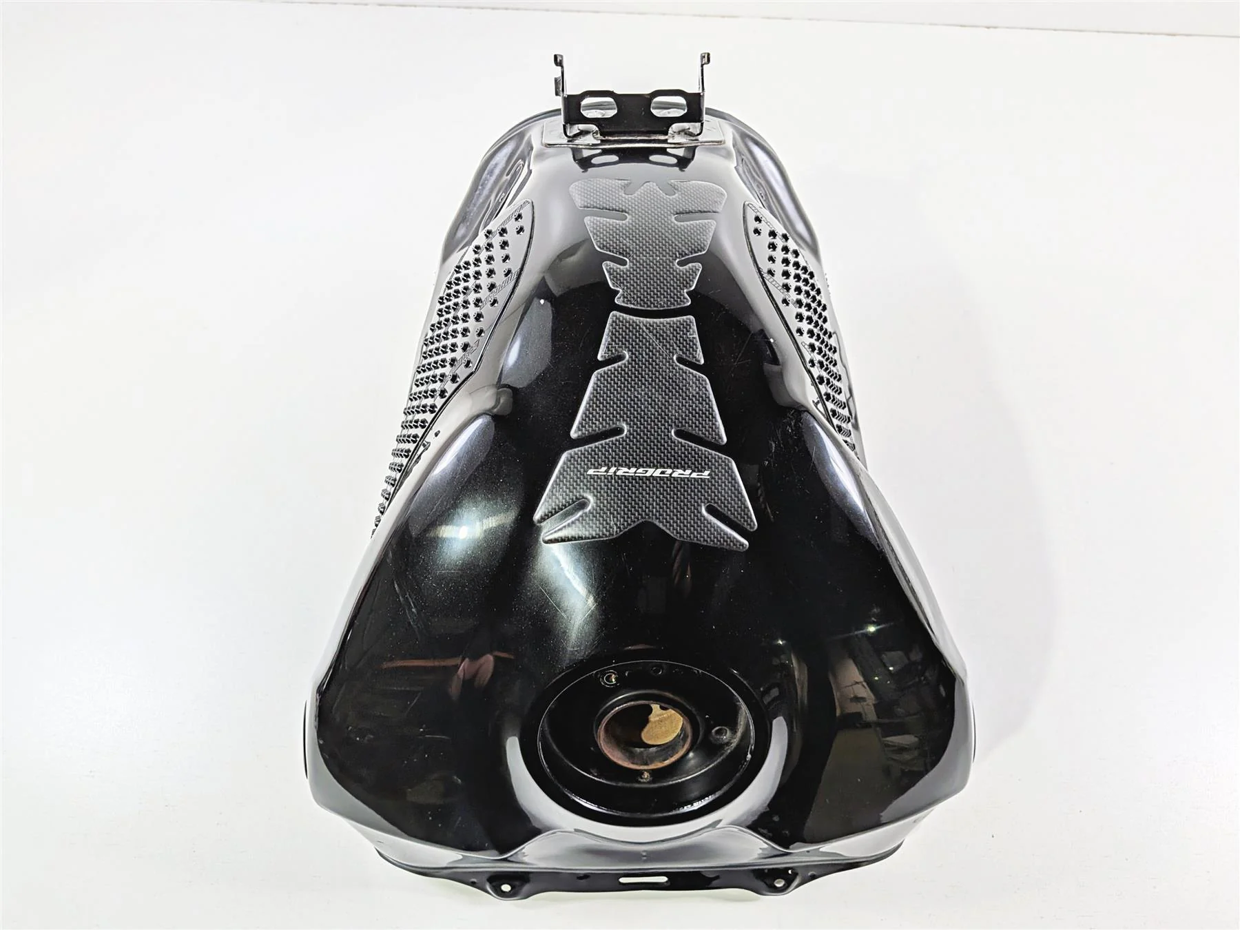 2008 Yamaha YZF R1 RN19 Oem Fuel Gas Petrol Tank -Dent On Left Side 4C8-YK241-00 - Image 6
