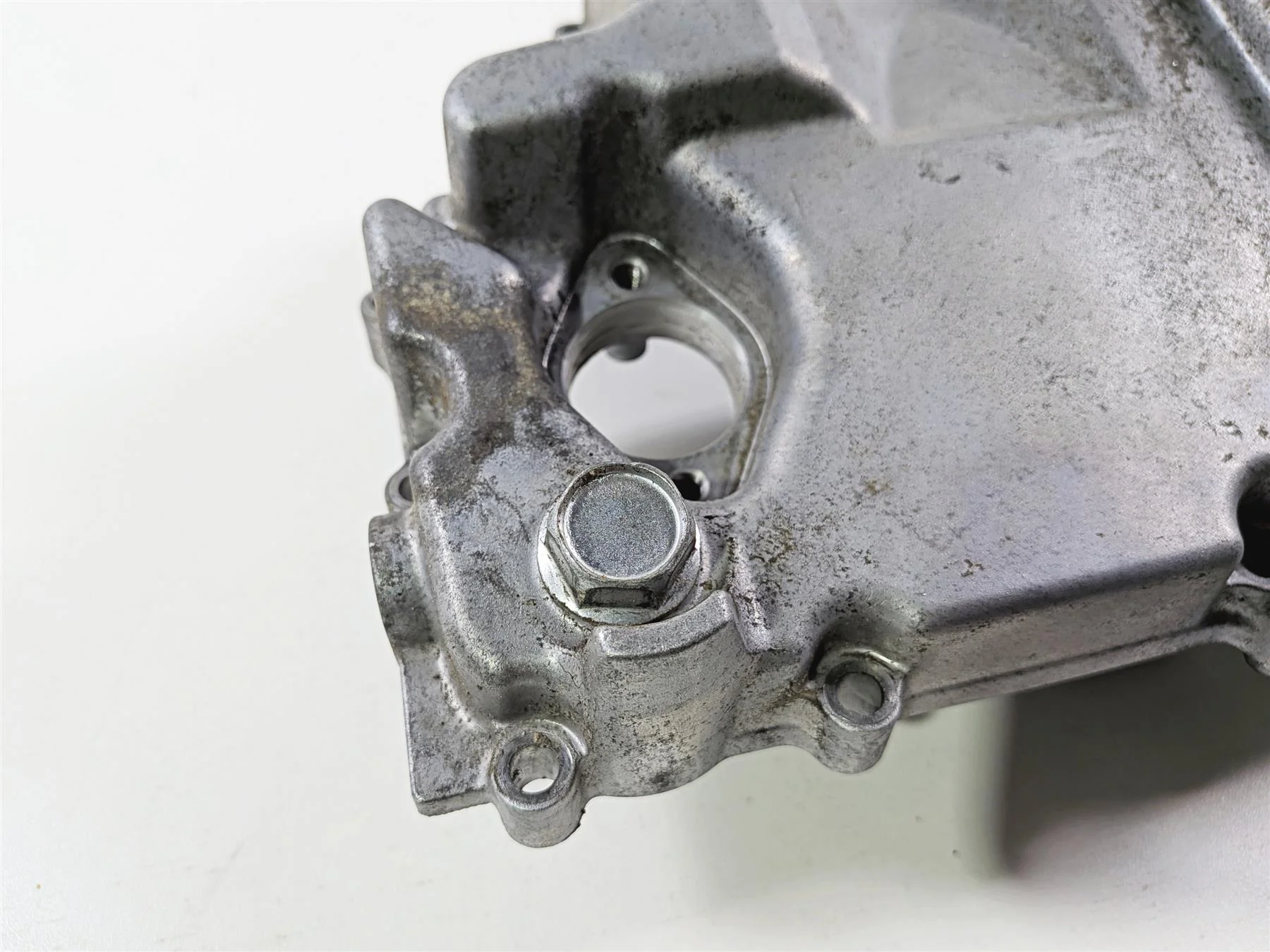 2008 Yamaha YZF R1 RN19 Oil Pan Bottom Engine Cover 4C8-13417-00-00 4C8-13400-00 - Image 10