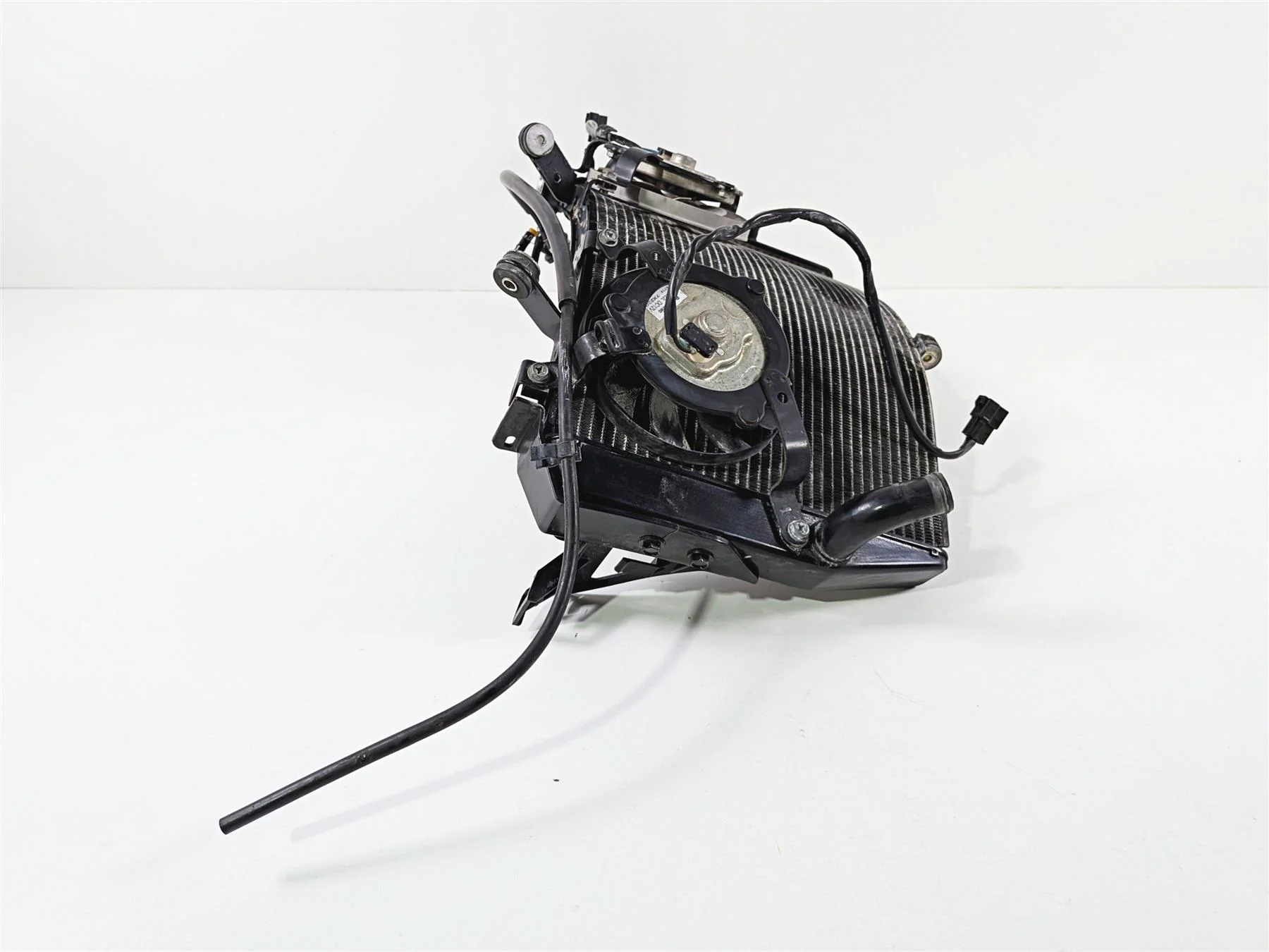 2008 Yamaha YZF R1 RN19 Radiator Fan Reservoir Set - No Leaks 4C8-12461-00-00 - Image 3