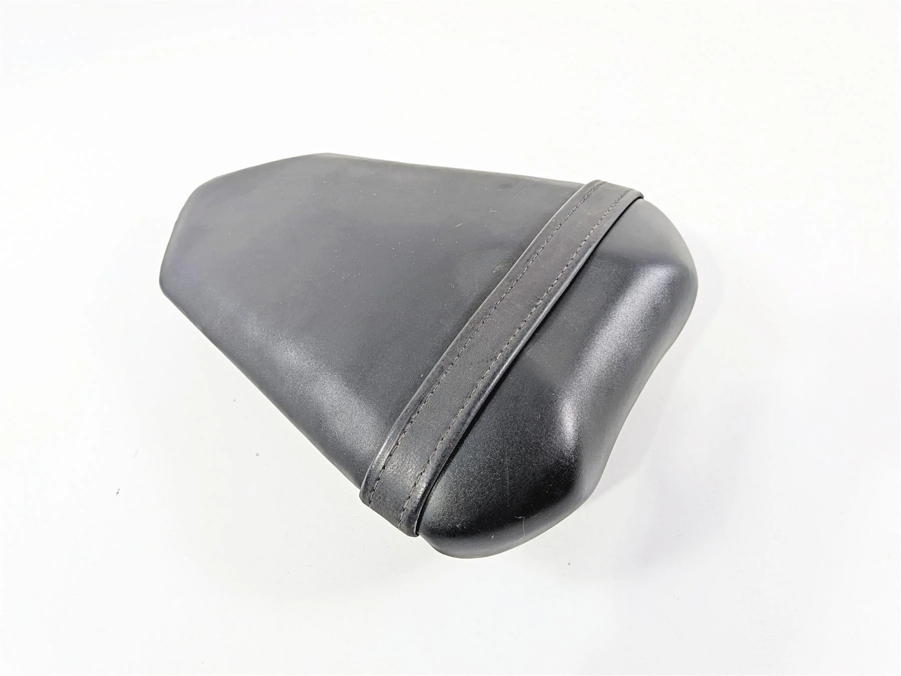 2008 Yamaha YZF R1 RN19 Rear Passenger Pillion Seat Saddle 4C8-24750-00-00