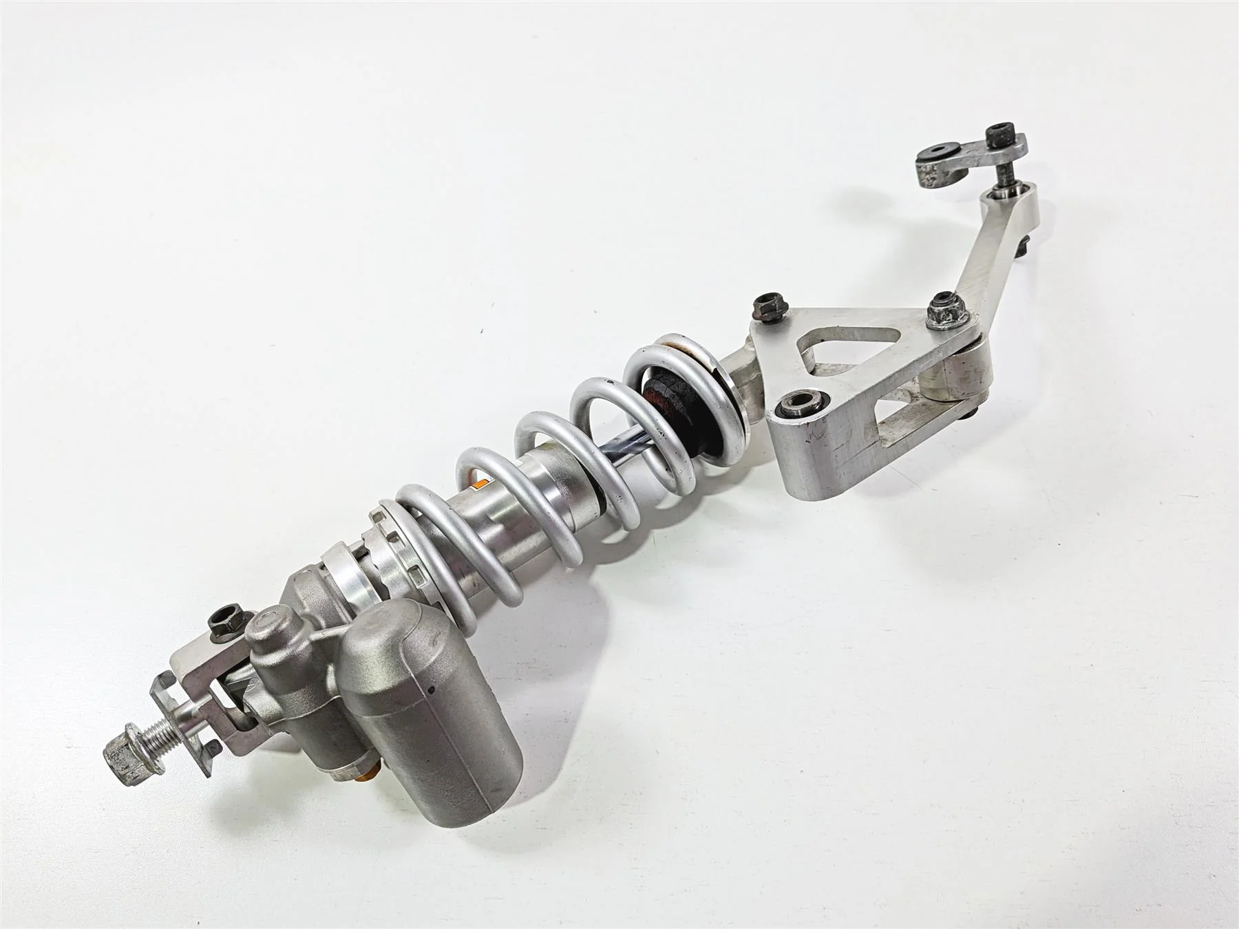 2008 Yamaha YZF R1 RN19 Rear Shock Damper & Linkage Silver 4C8-22210