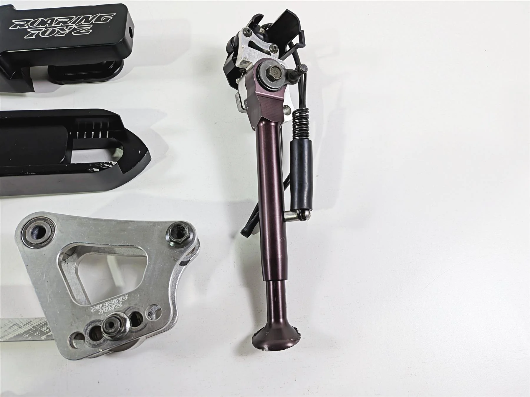 2008 Yamaha YZF R1 RN19 Roaring Toyz Swingarm Extension Set Chain Kickstand - Image 7