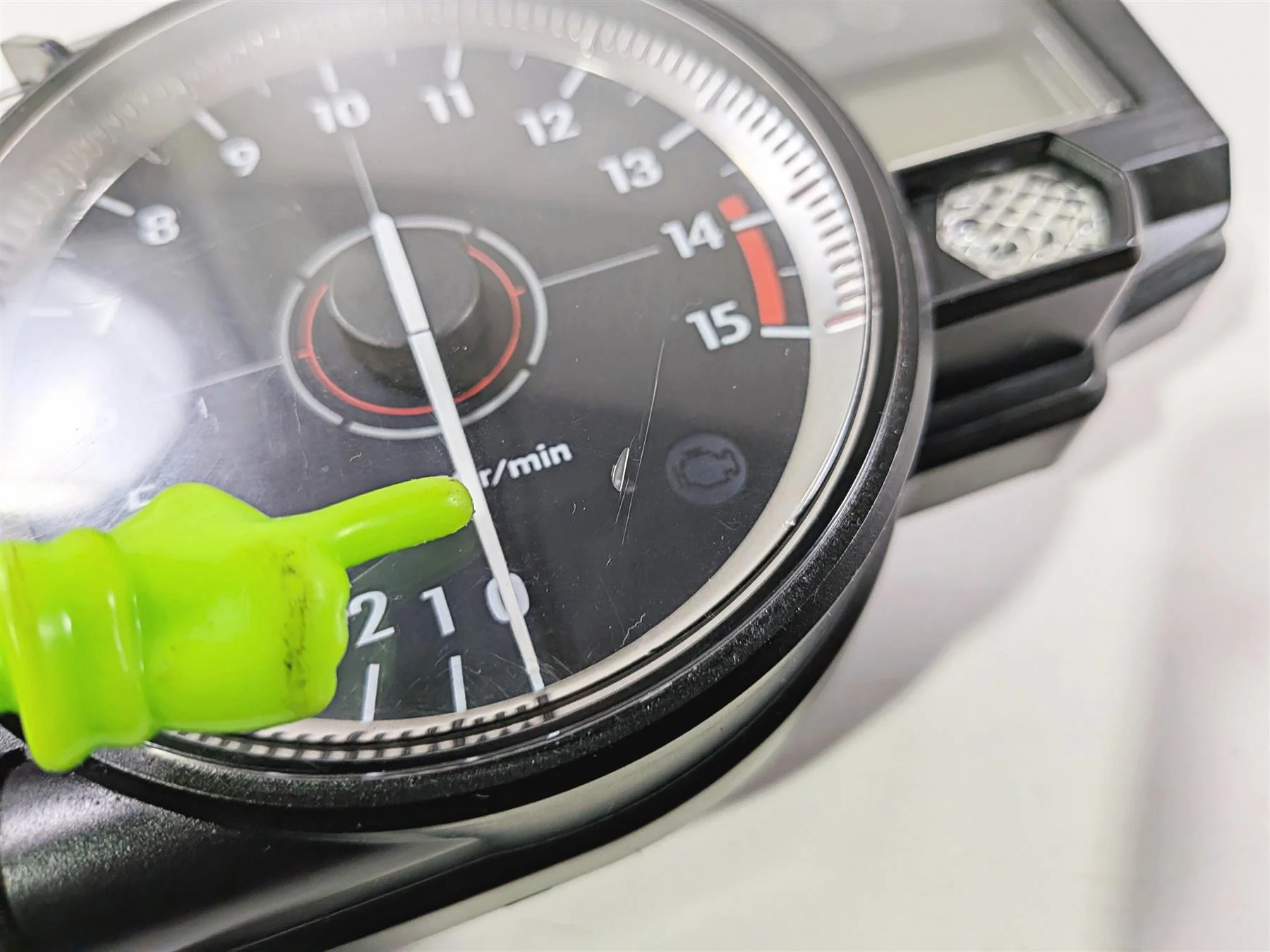 2008 Yamaha YZF R1 RN19 Speedometer Gauges Instrument 21K 4C8-83500-20-00 - Image 11
