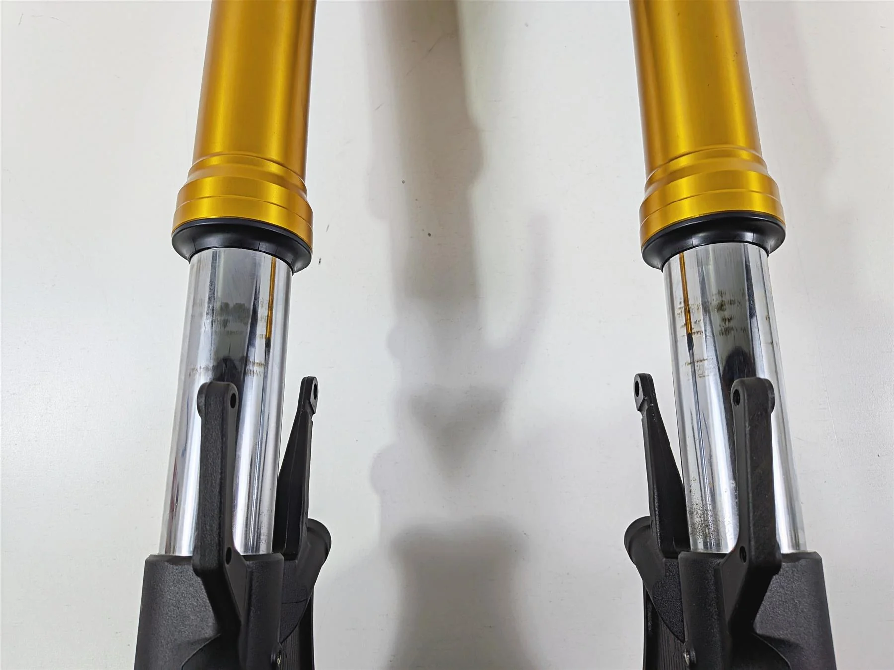 2008 Yamaha YZF R1 RN19 Straight Golden Front Forks Triple Tree Set 4C8-23102-00-00 - Image 12