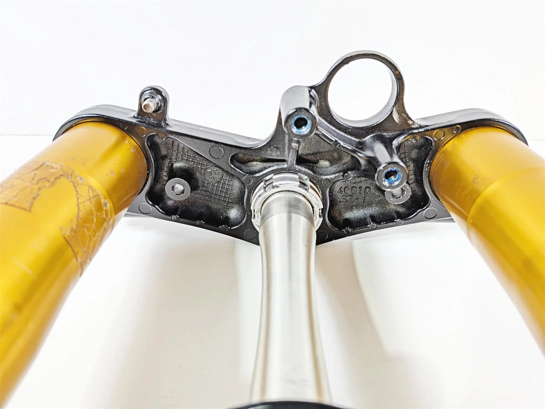 2008 Yamaha YZF R1 RN19 Straight Golden Front Forks Triple Tree Set 4C8-23102-00-00 - Image 8