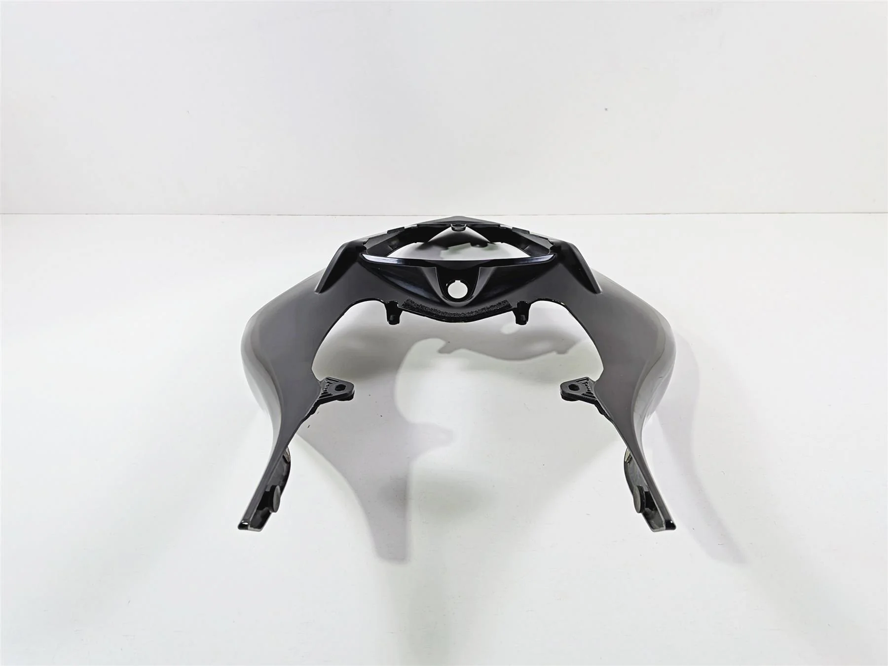 2008 Yamaha YZF R1 RN19 Tail Fairing Cover Cowl Plastic Black 4C8-21711 - Image 4