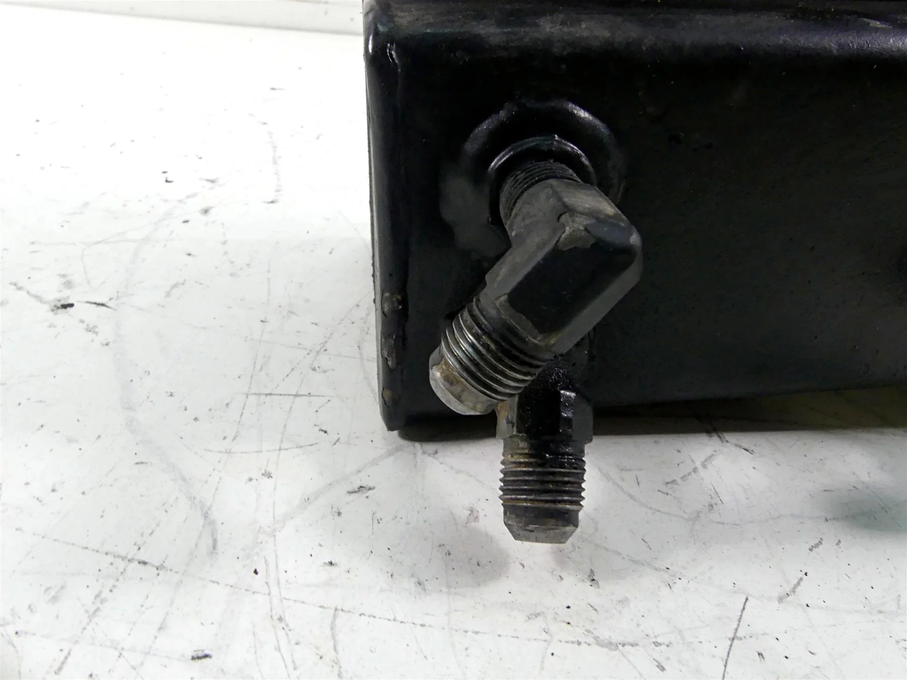 2009 Big Dog K9 Custom Oil Tank Reservoir 201-000057-00 - Image 10