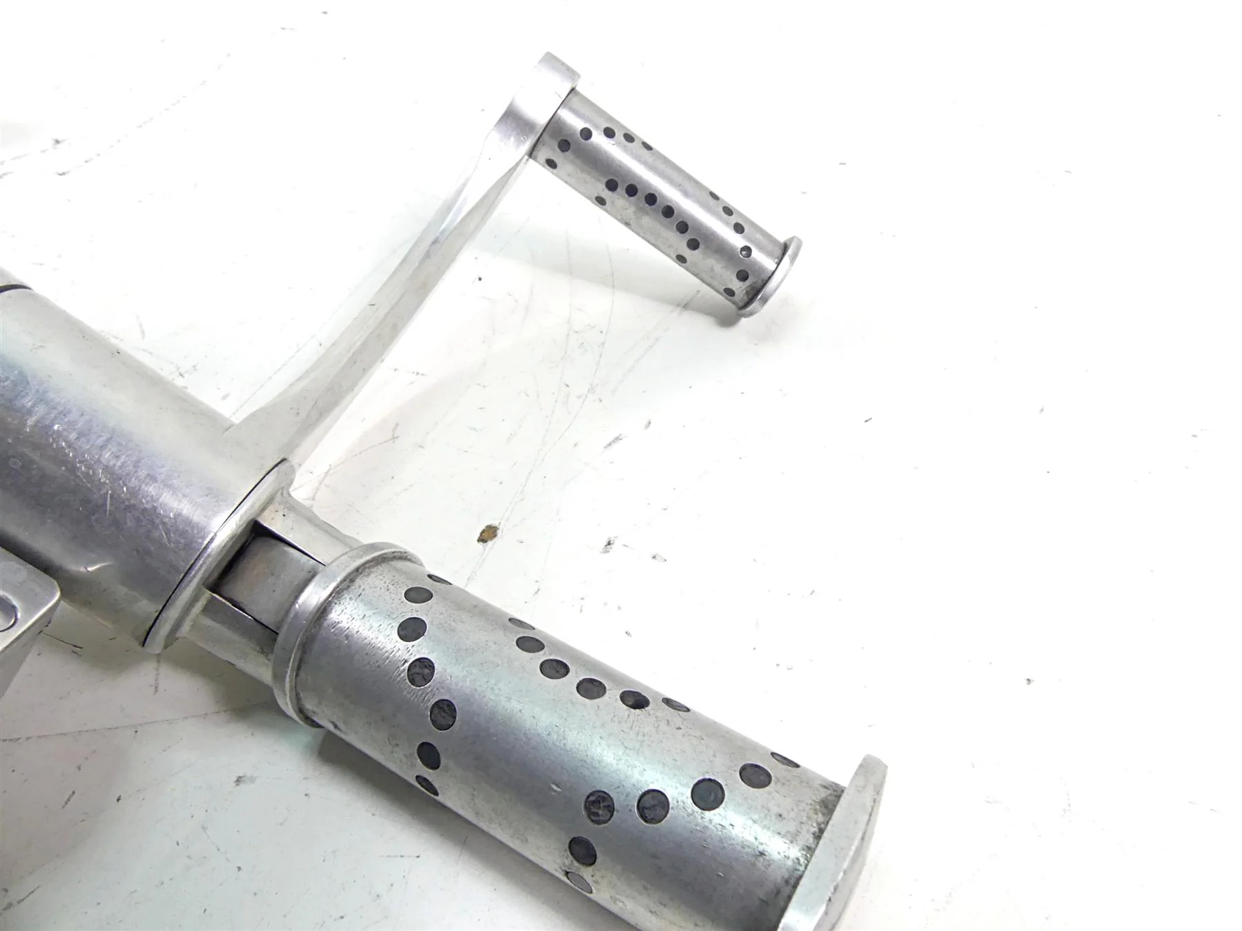 2009 Big Dog K9 Left Right Foot Peg Control Set 162-000001-02 162-000002-02 - Image 5